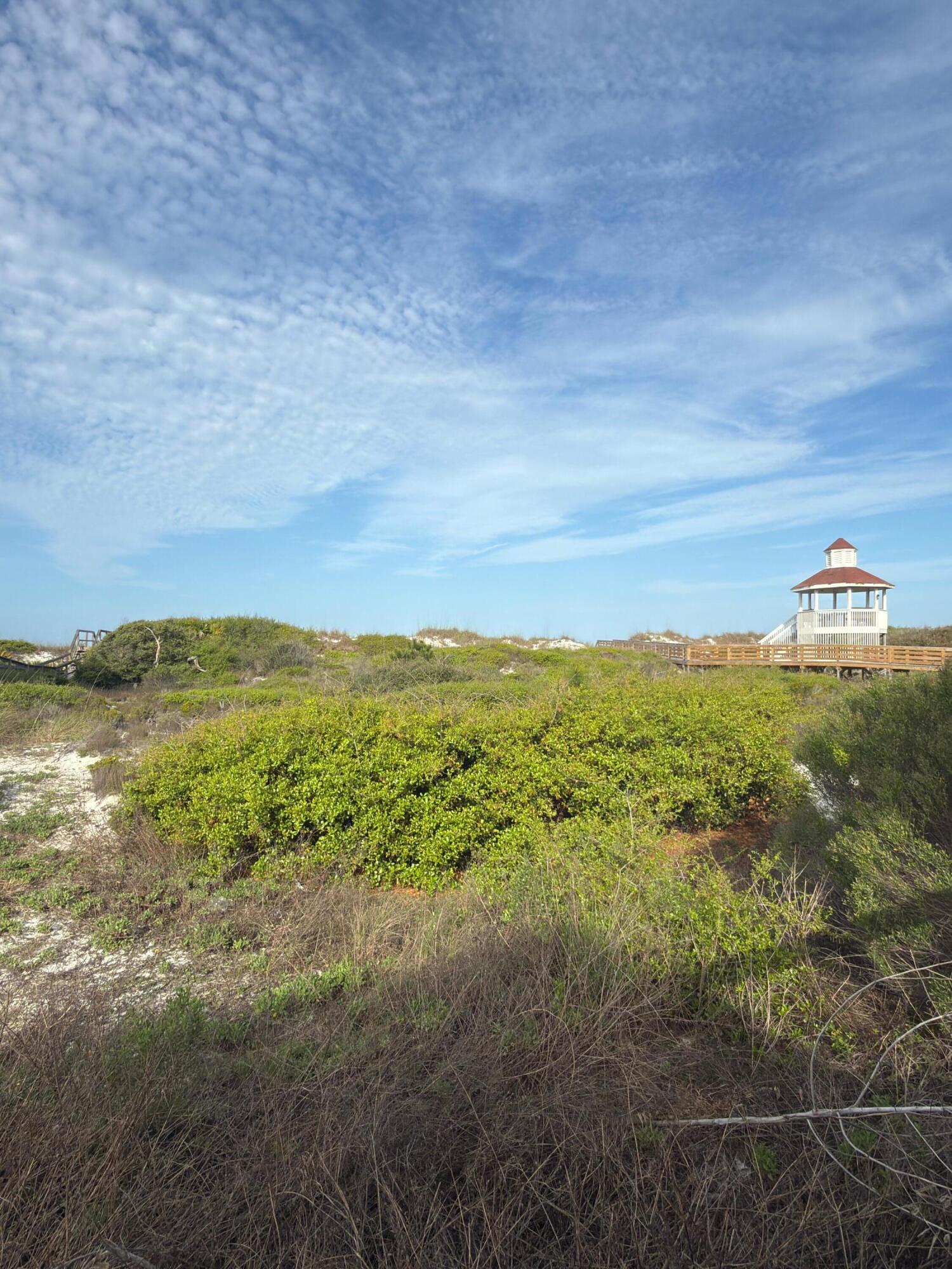 NO RECORDED SUBDIVISION - Land