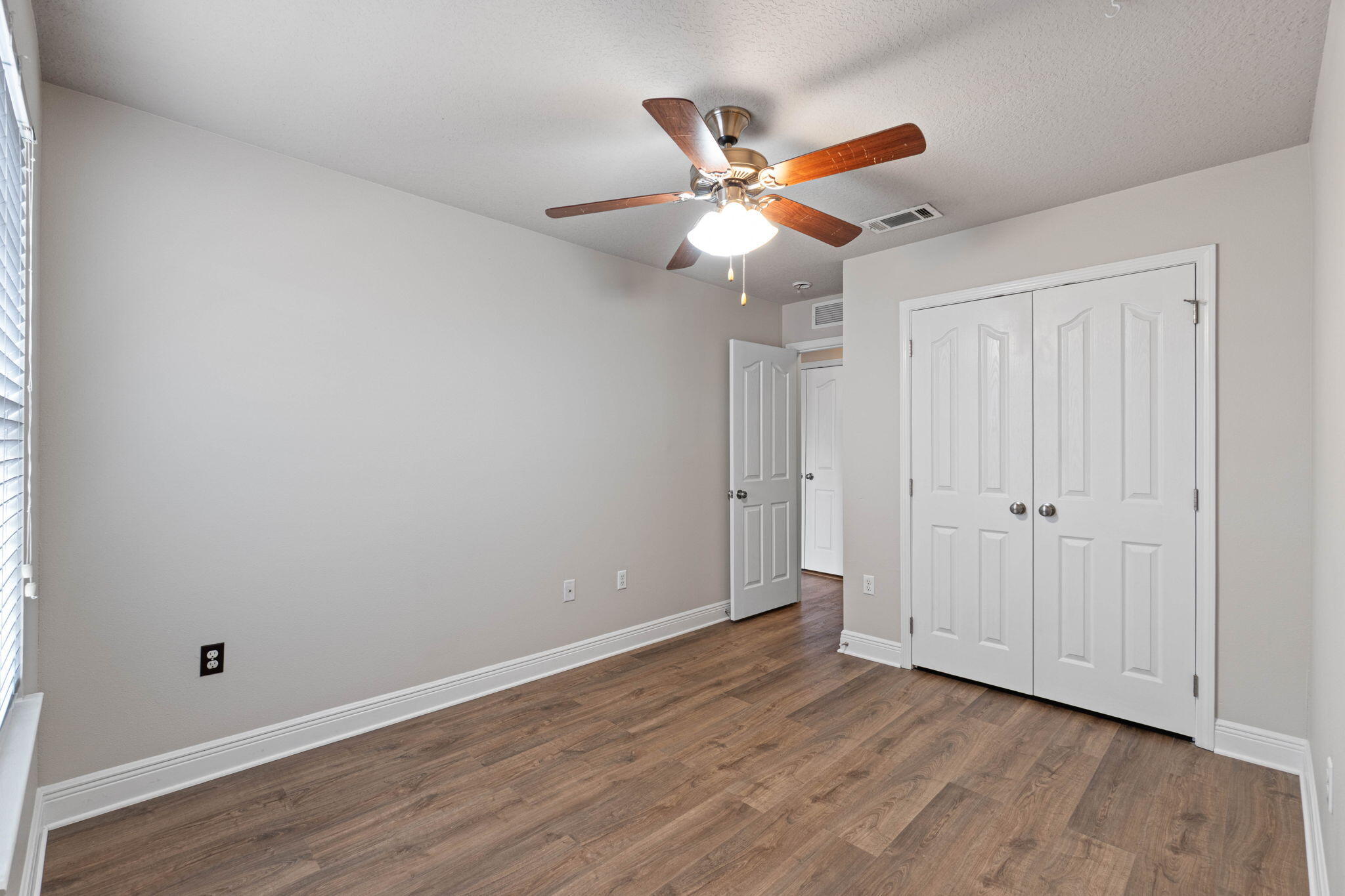 RESERVE POINTE - Residential