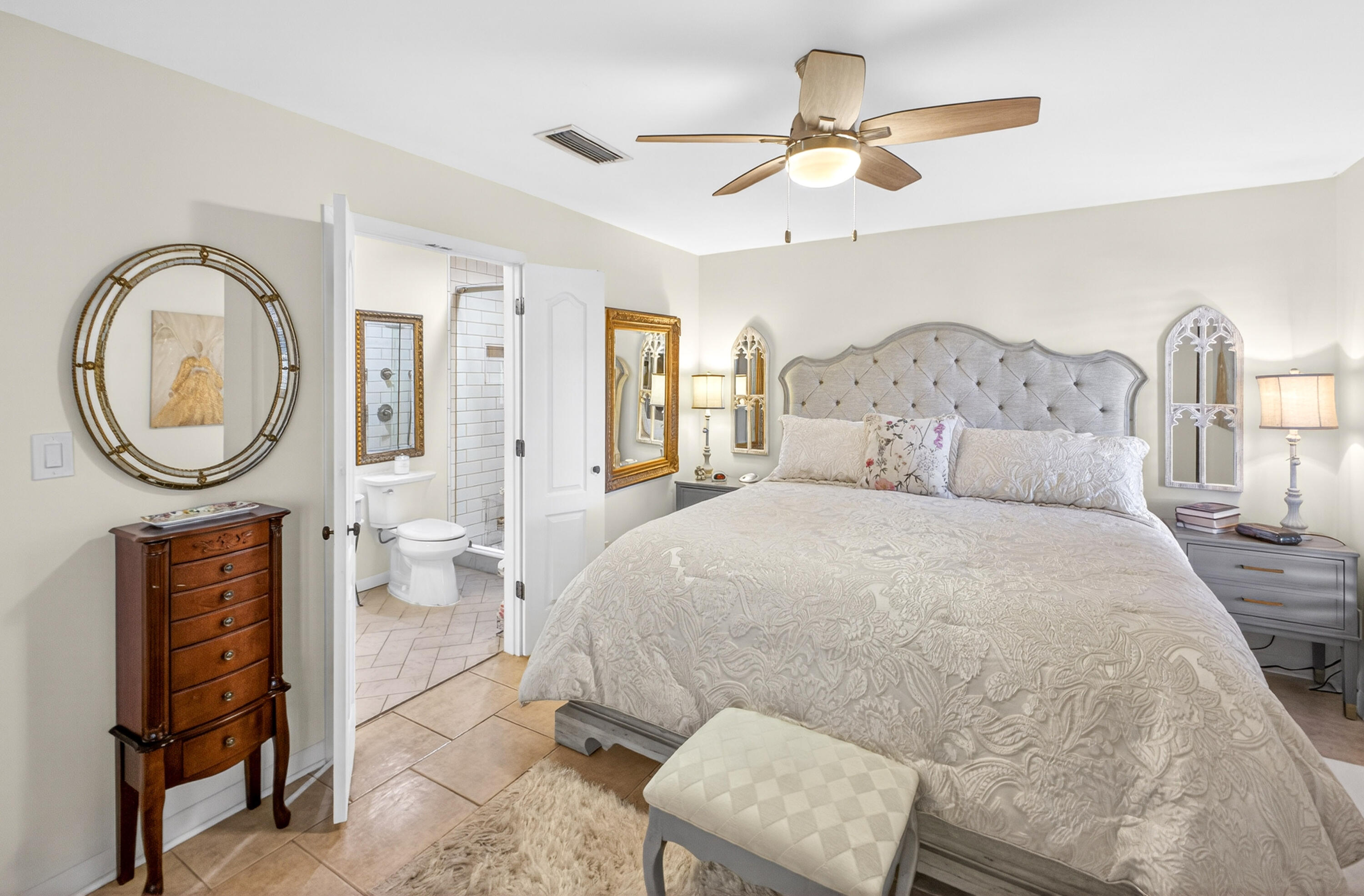 LINKSIDE VILLAGE UNIT 1 - Residential