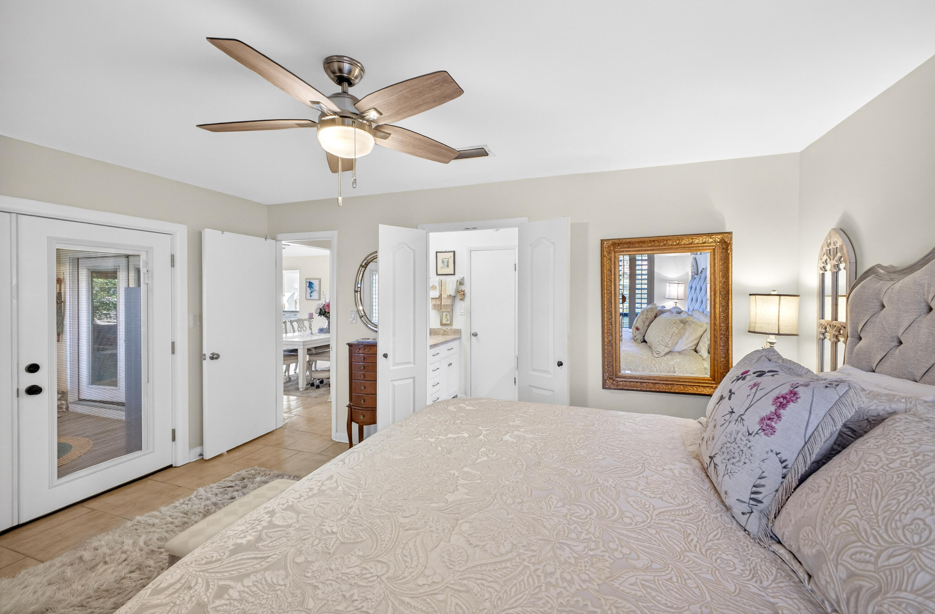 LINKSIDE VILLAGE UNIT 1 - Residential