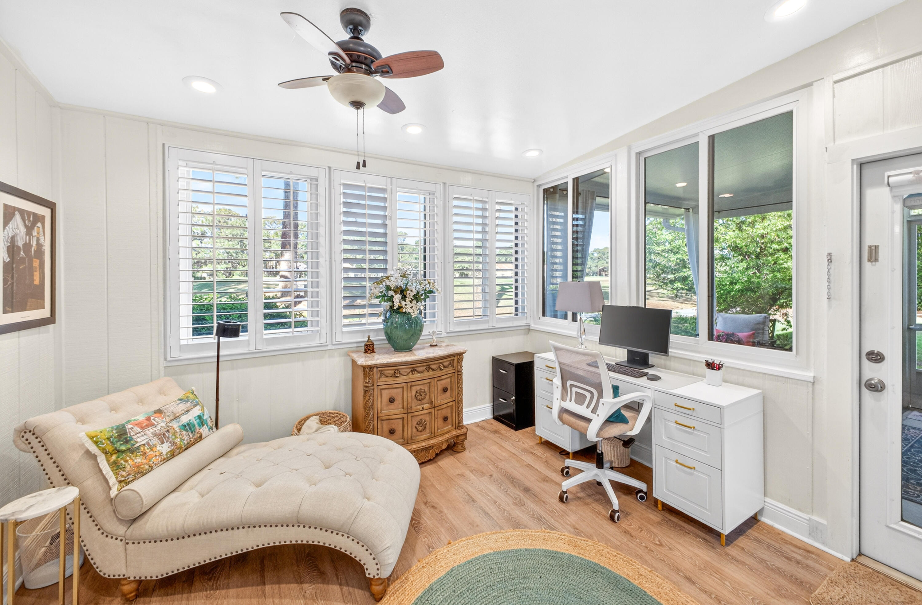 LINKSIDE VILLAGE UNIT 1 - Residential