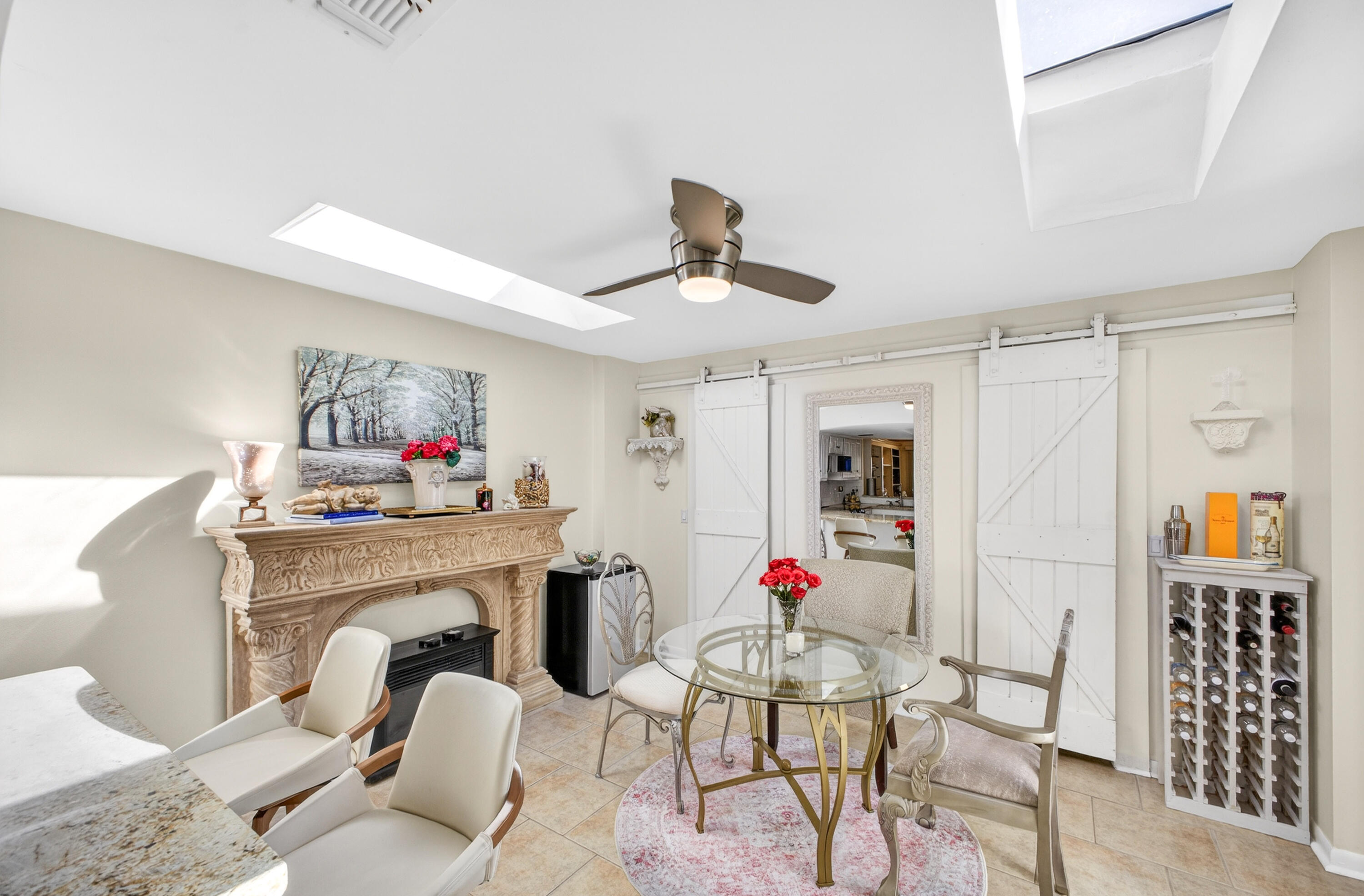 LINKSIDE VILLAGE UNIT 1 - Residential