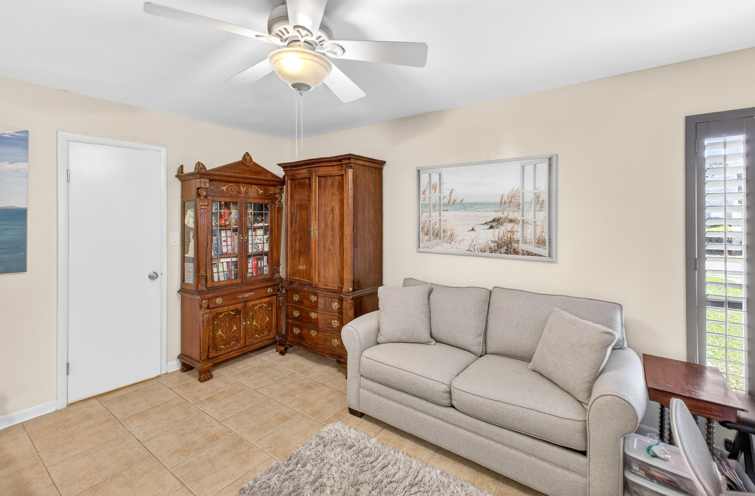 LINKSIDE VILLAGE UNIT 1 - Residential