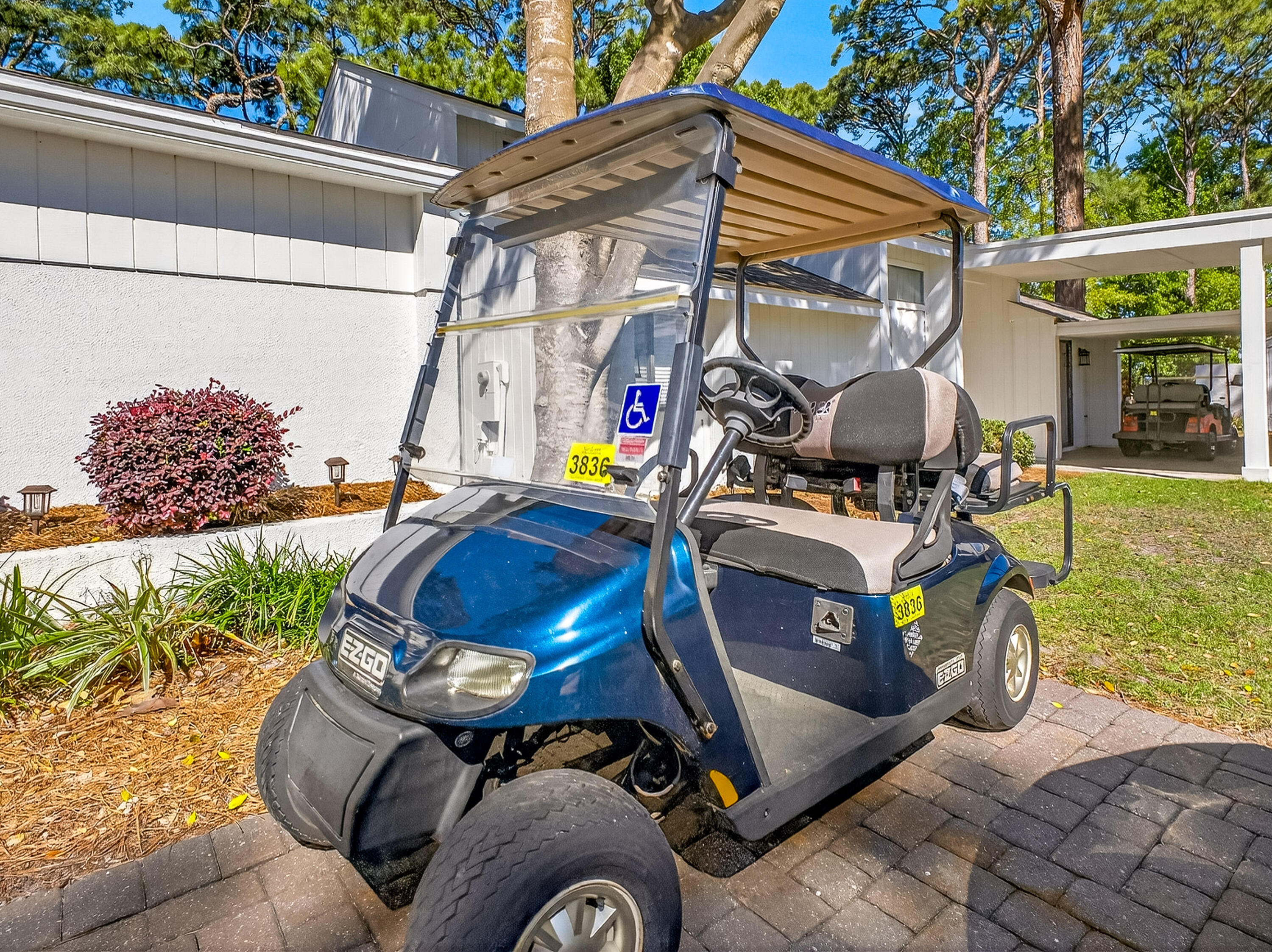 LINKSIDE VILLAGE UNIT 1 - Residential