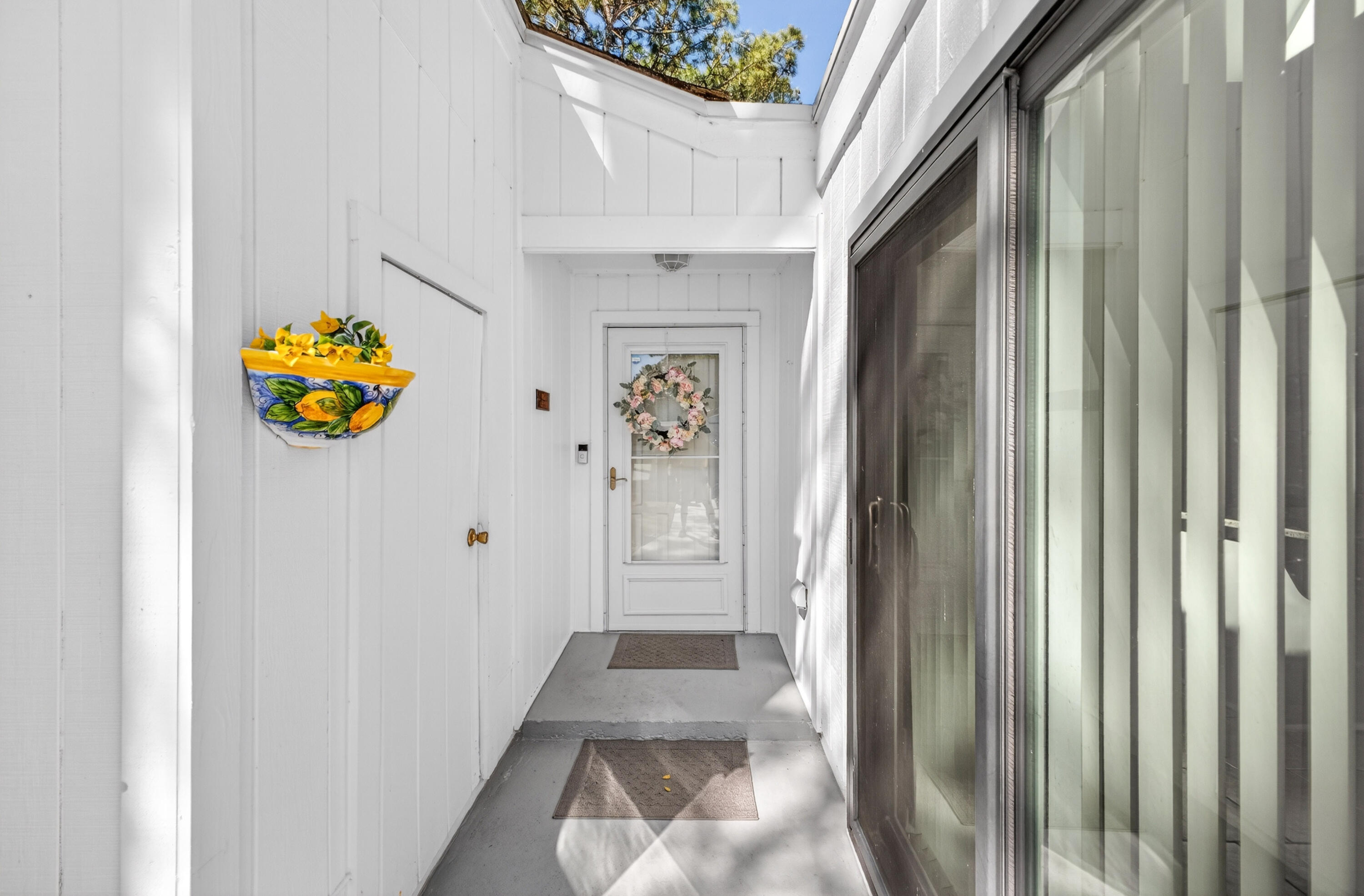 LINKSIDE VILLAGE UNIT 1 - Residential