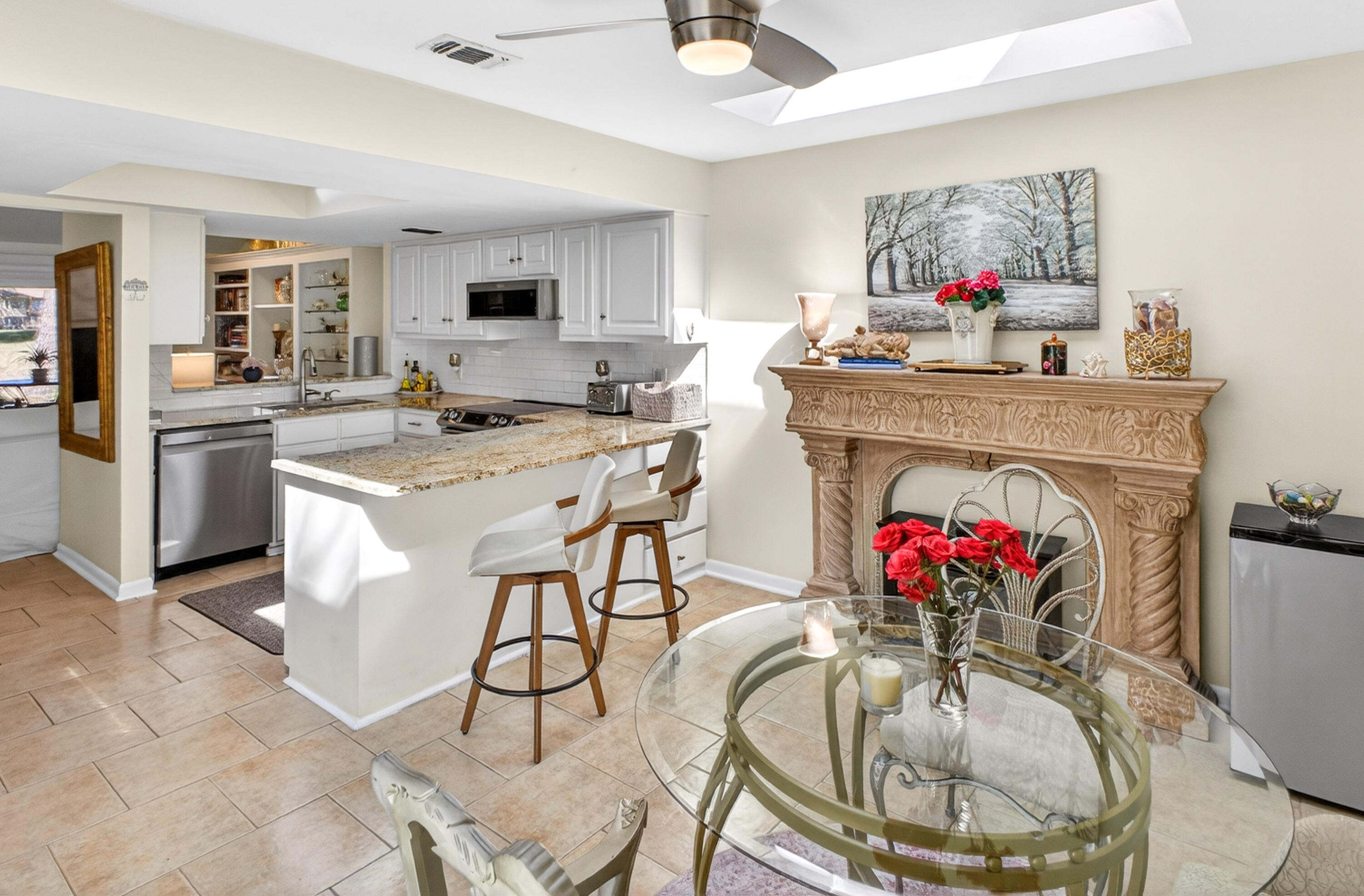 LINKSIDE VILLAGE UNIT 1 - Residential