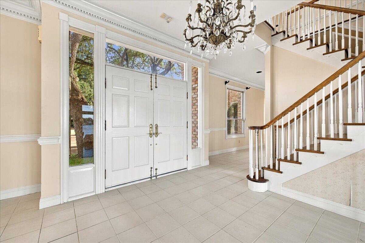 259 NW Sleepy Oaks Lane