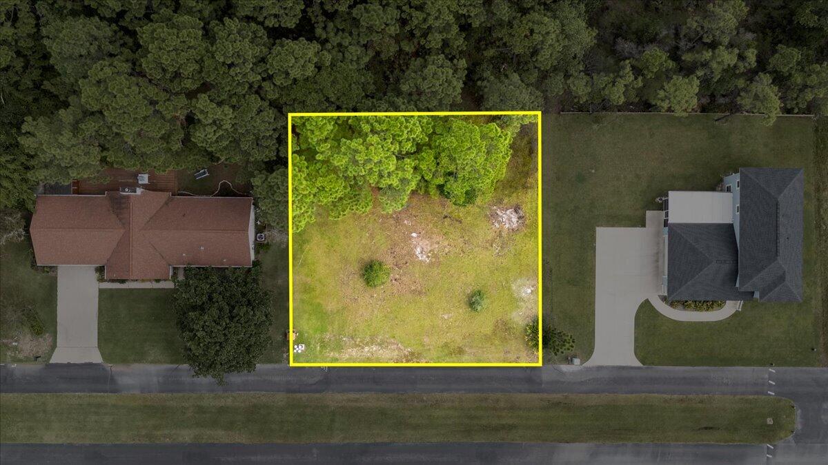1764 E Smugglers Cove Drive