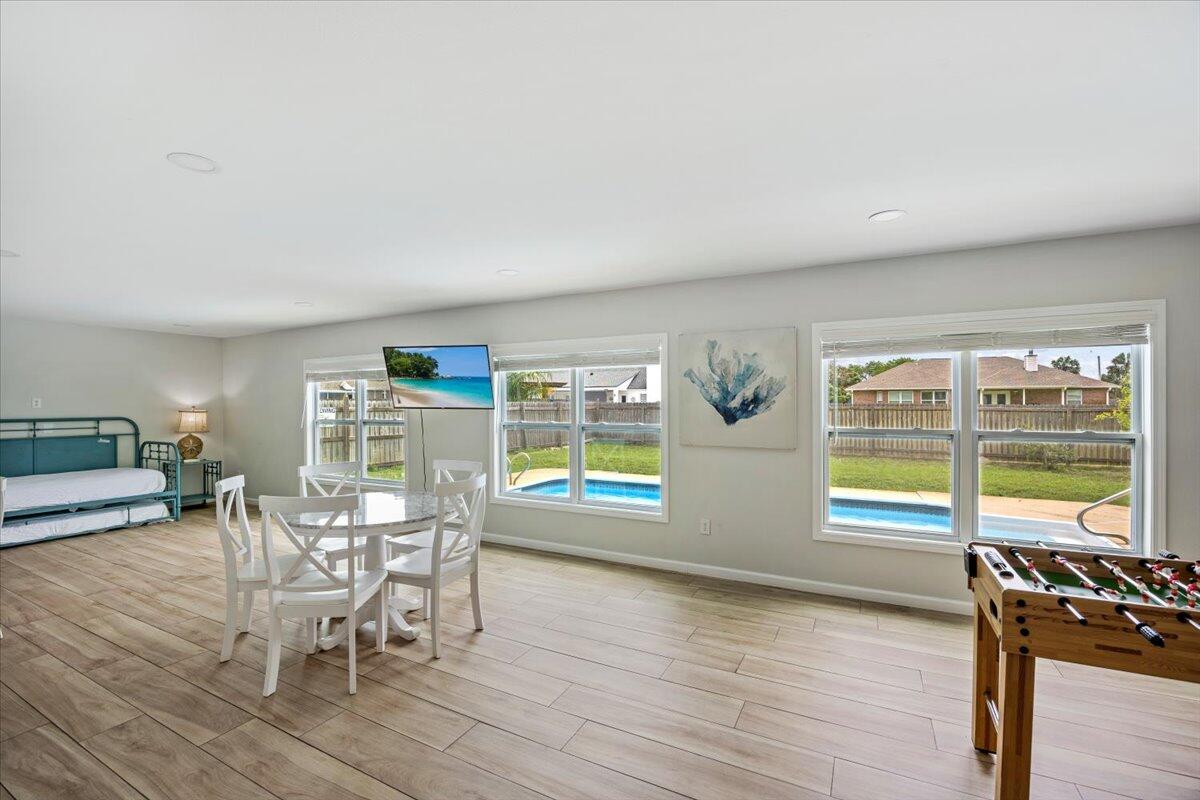 GRANDE LAGOON WEST - Residential
