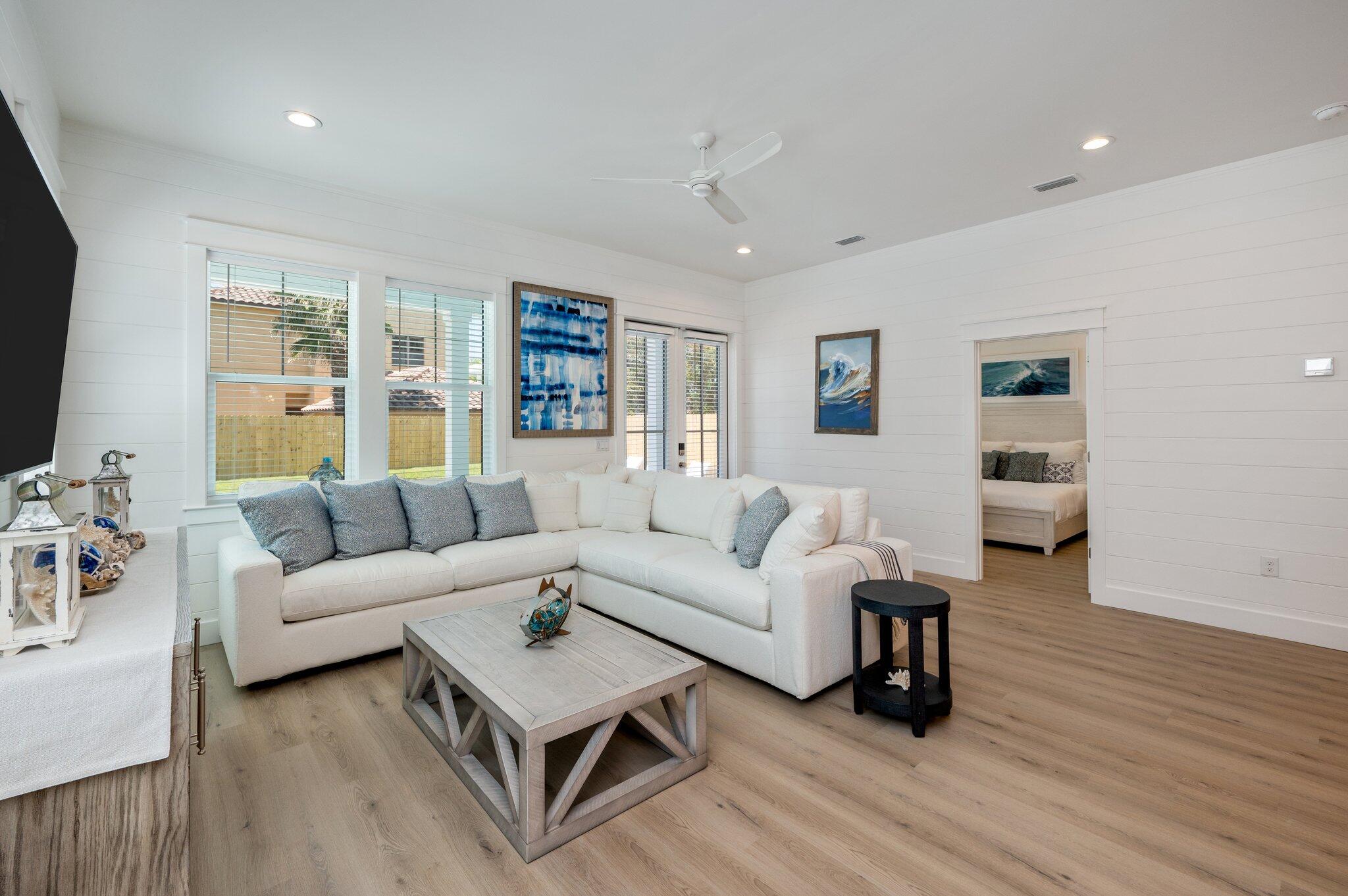 FRANGISTA BEACH 1ST ADDN - Residential