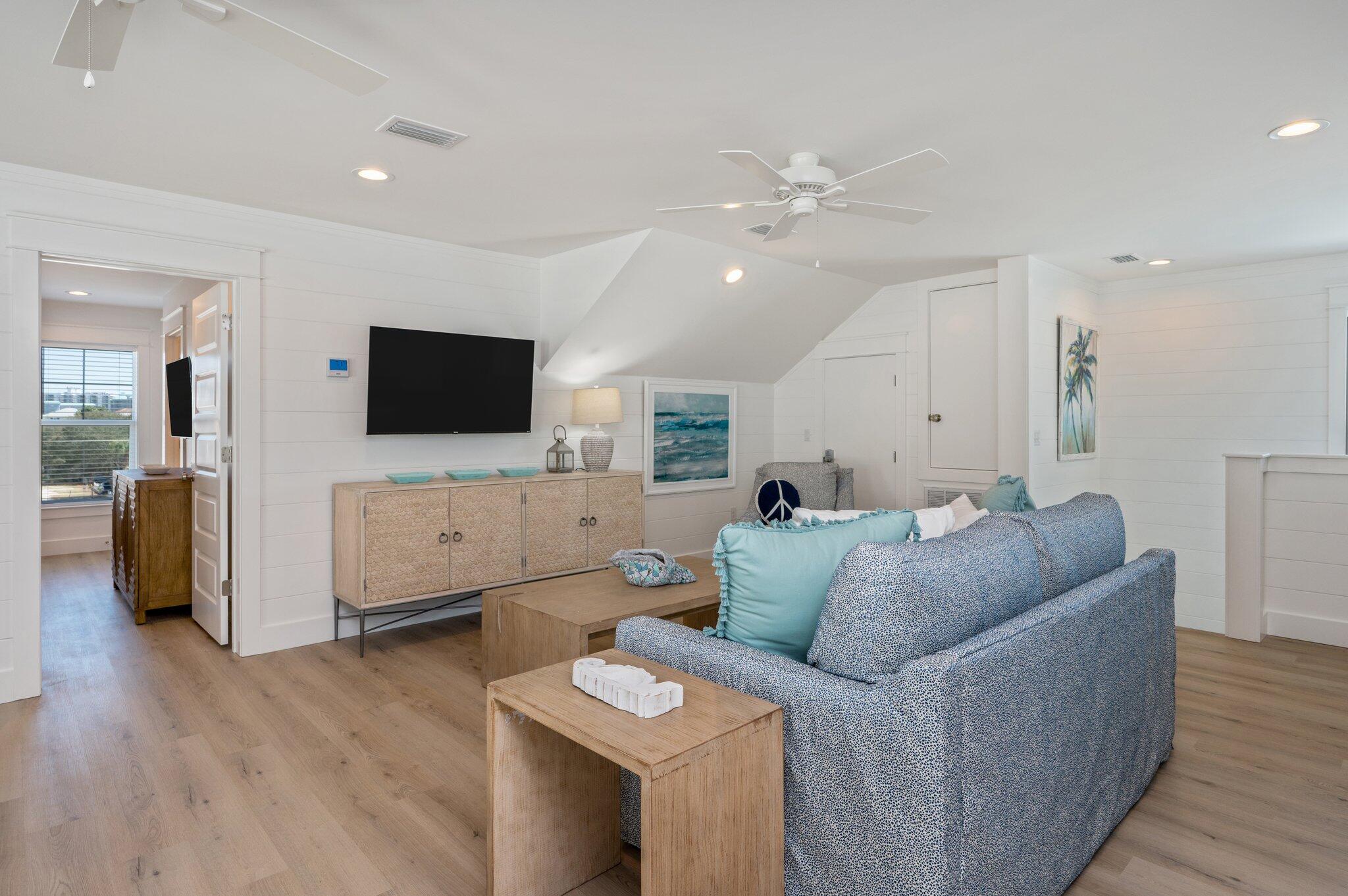 FRANGISTA BEACH 1ST ADDN - Residential