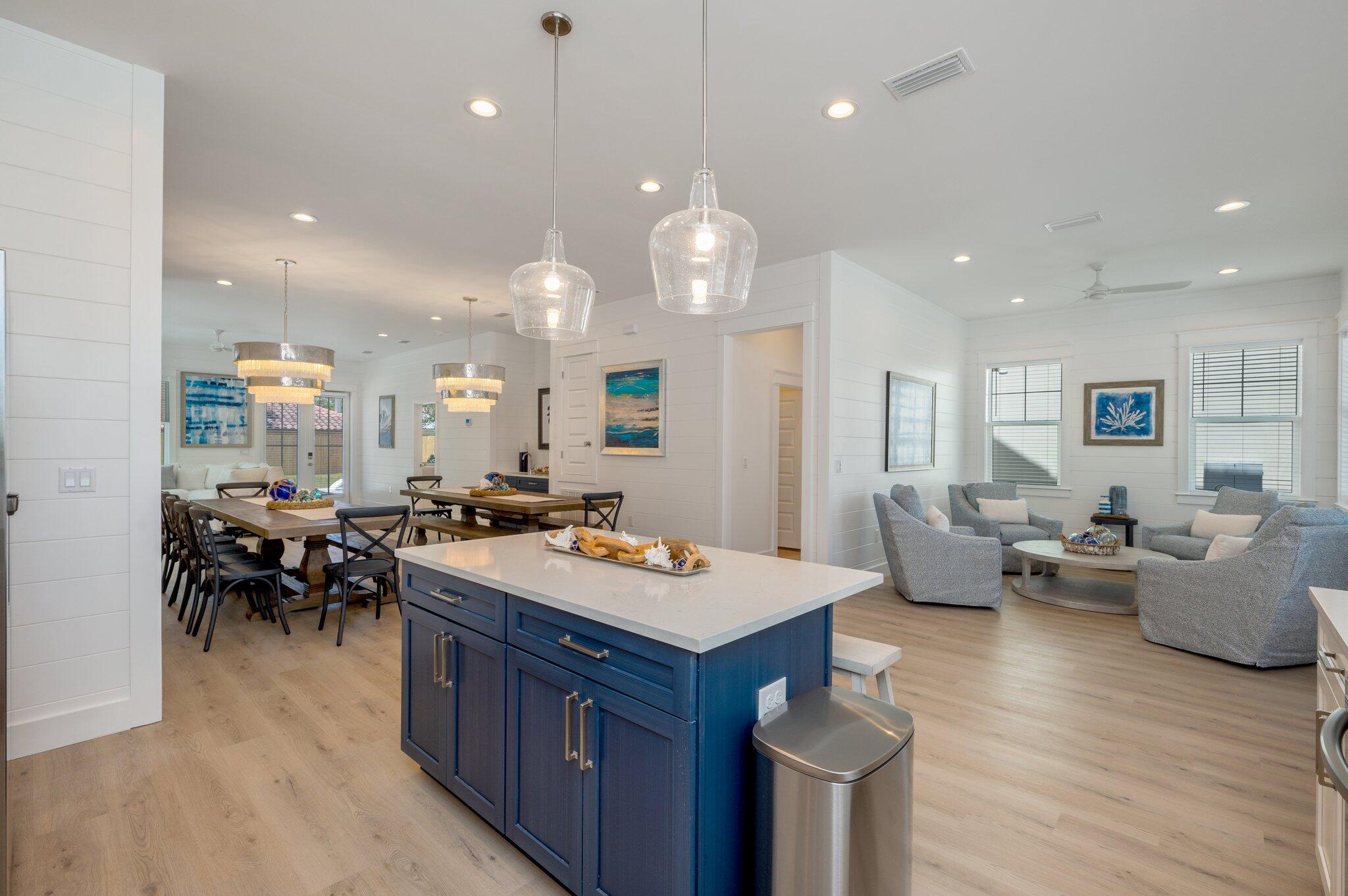 FRANGISTA BEACH 1ST ADDN - Residential