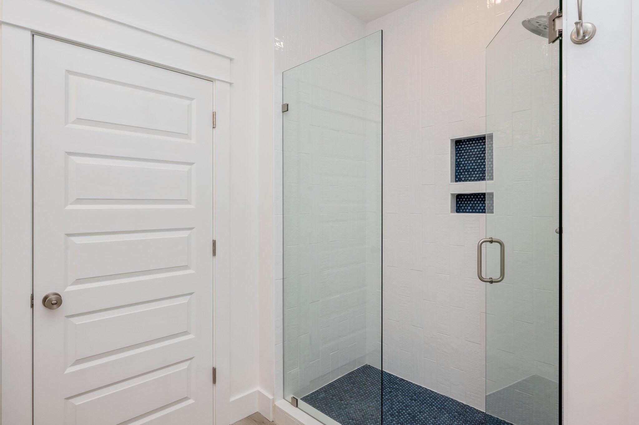 FRANGISTA BEACH 1ST ADDN - Residential