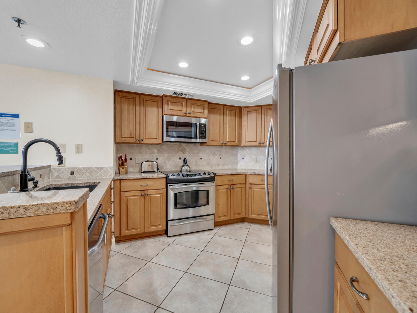 EAST PASS TOWERS CONDO - Residential