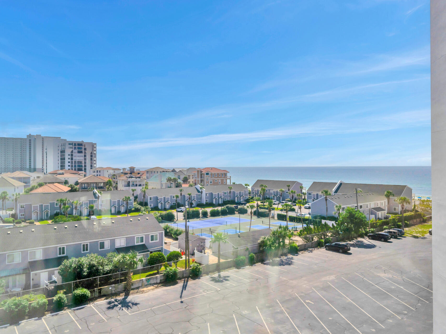 SHORELINE TOWERS 3 - Residential