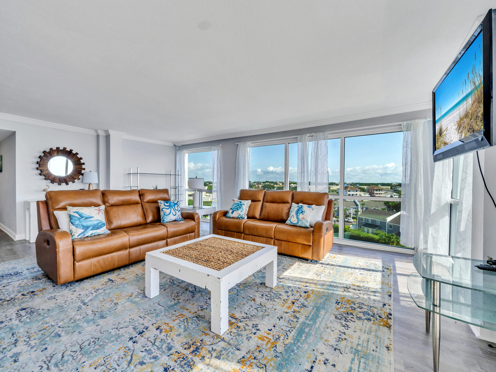 SHORELINE TOWERS 3 - Residential