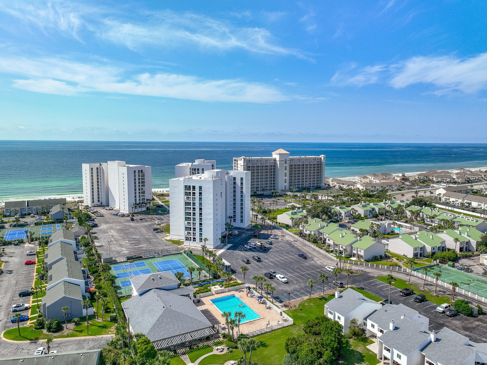 SHORELINE TOWERS 3 - Residential