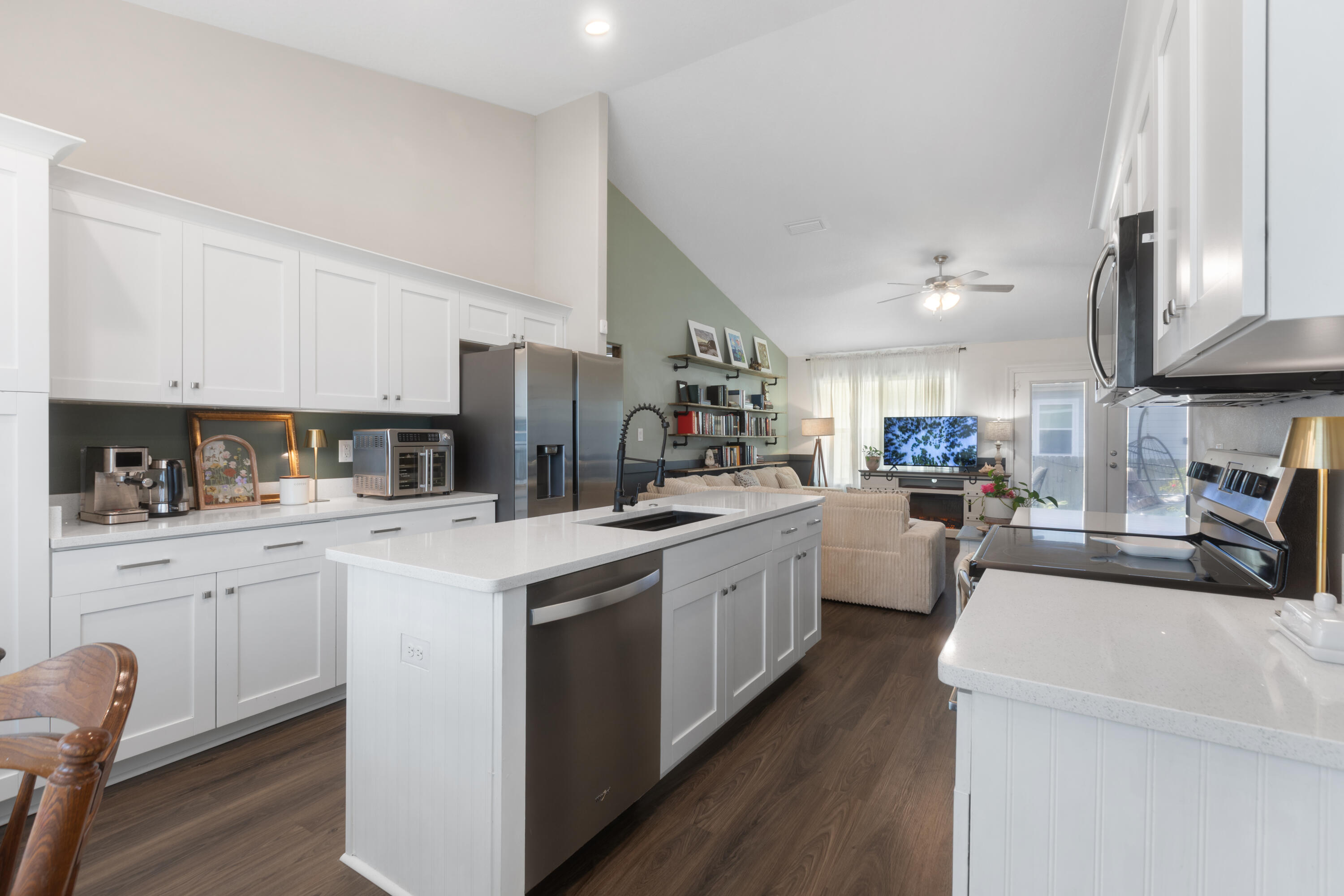 EAST BAY HEIGHTS - Residential