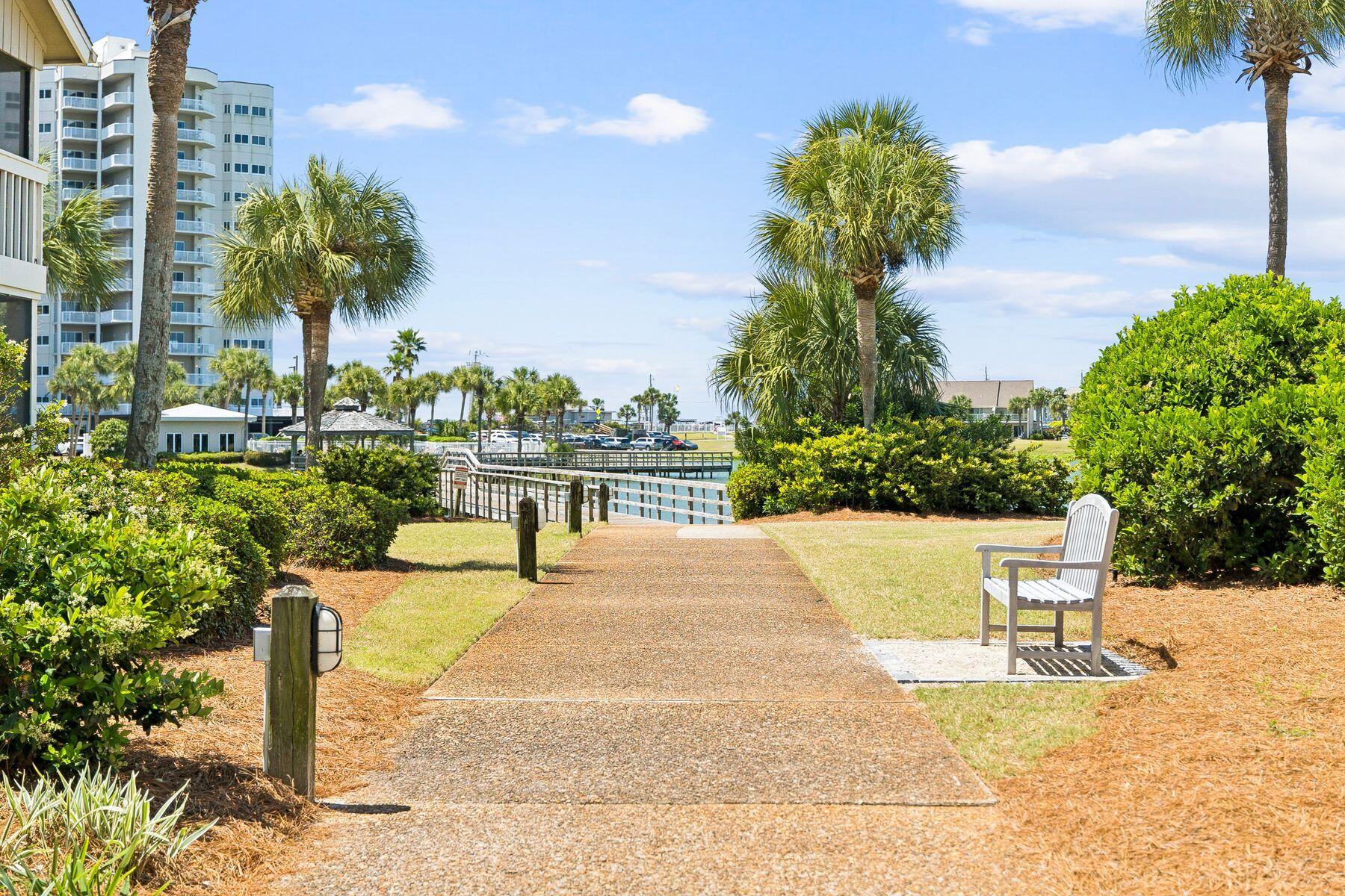 SEASCAPE CONDO PH 7 - Residential