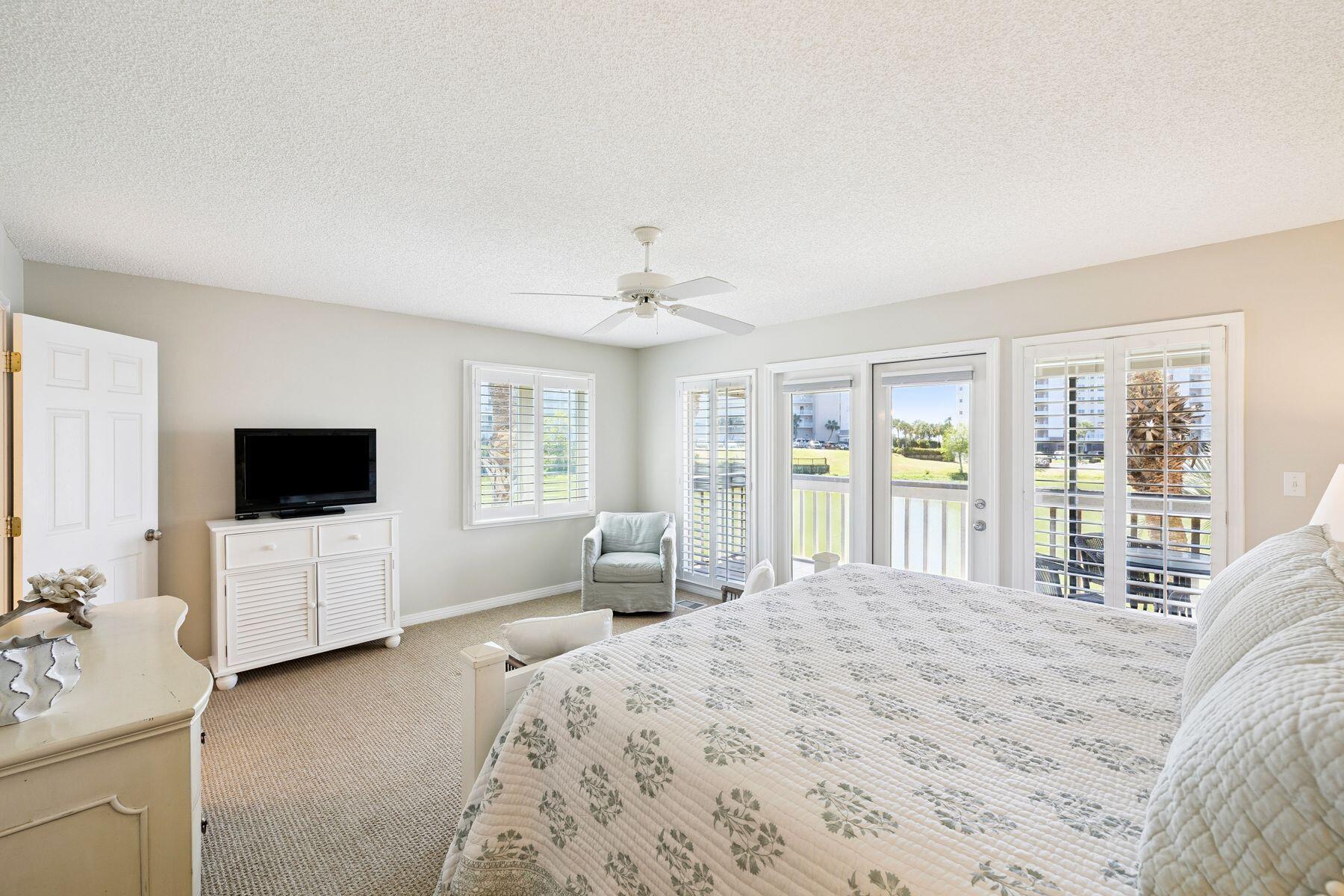 SEASCAPE CONDO PH 7 - Residential