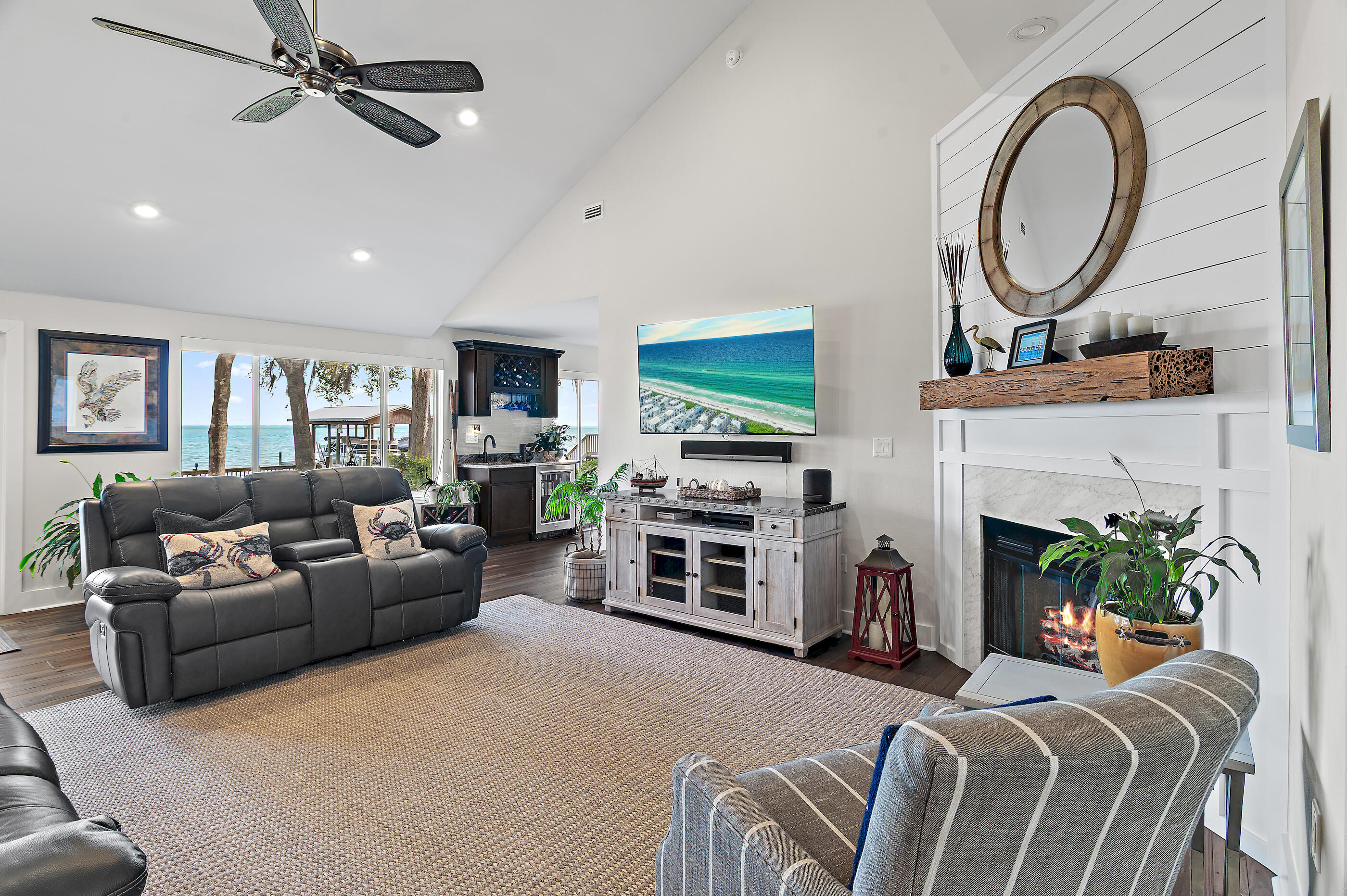 TURQUOISE BEACH - Residential