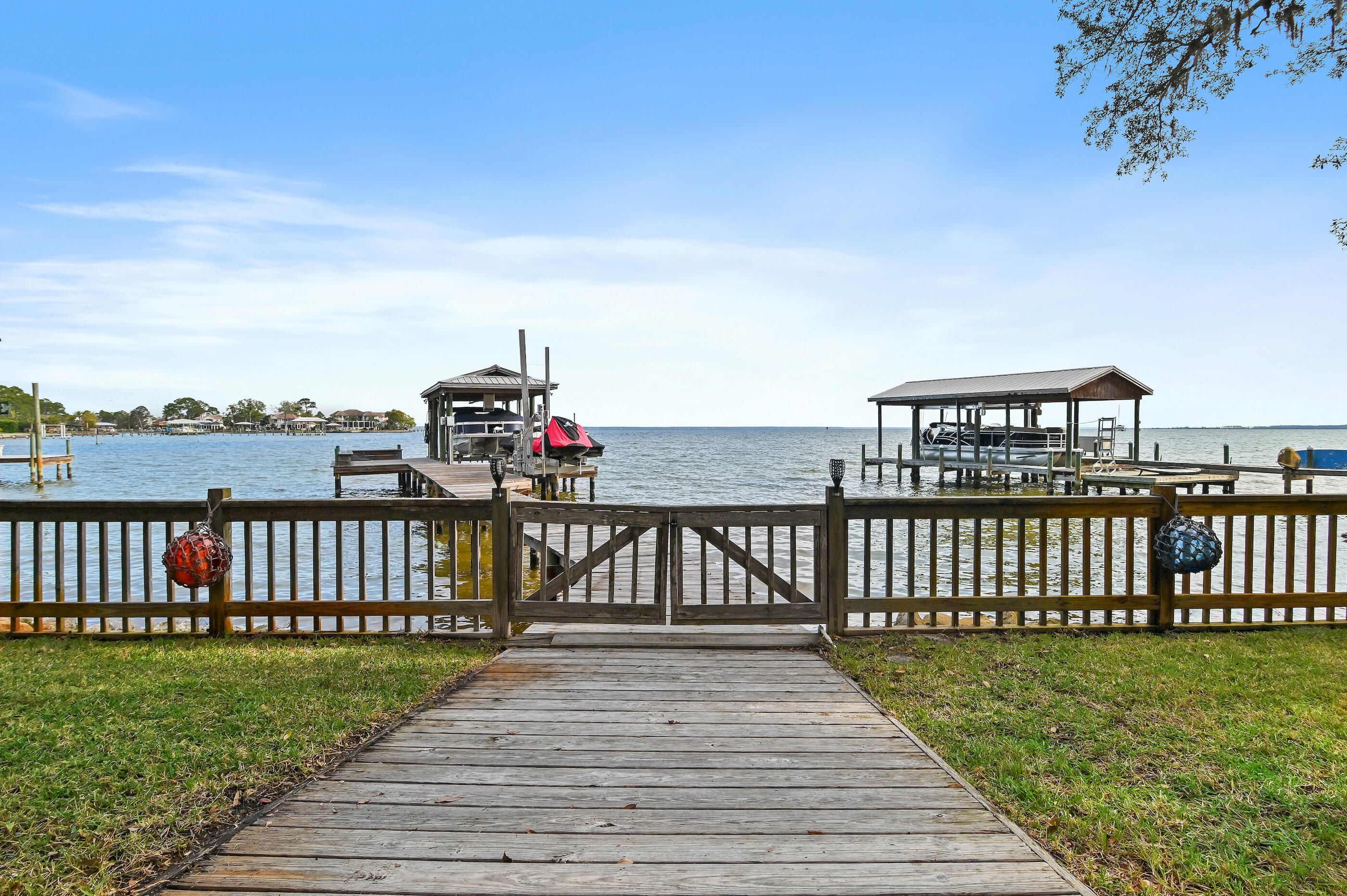 TURQUOISE BEACH - Residential