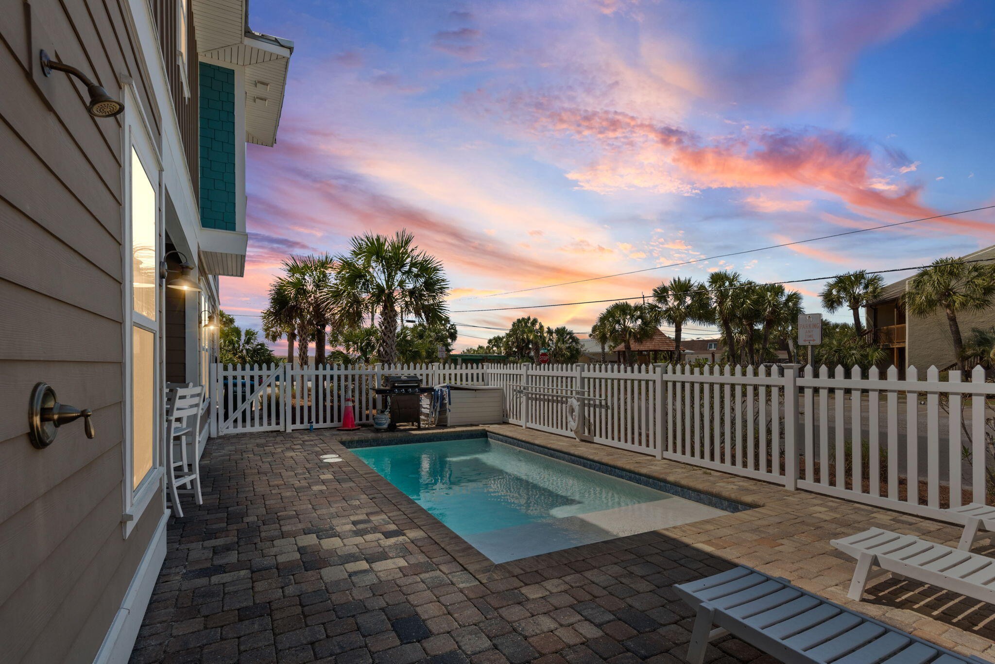 GULF LAGOON BEACH - Residential
