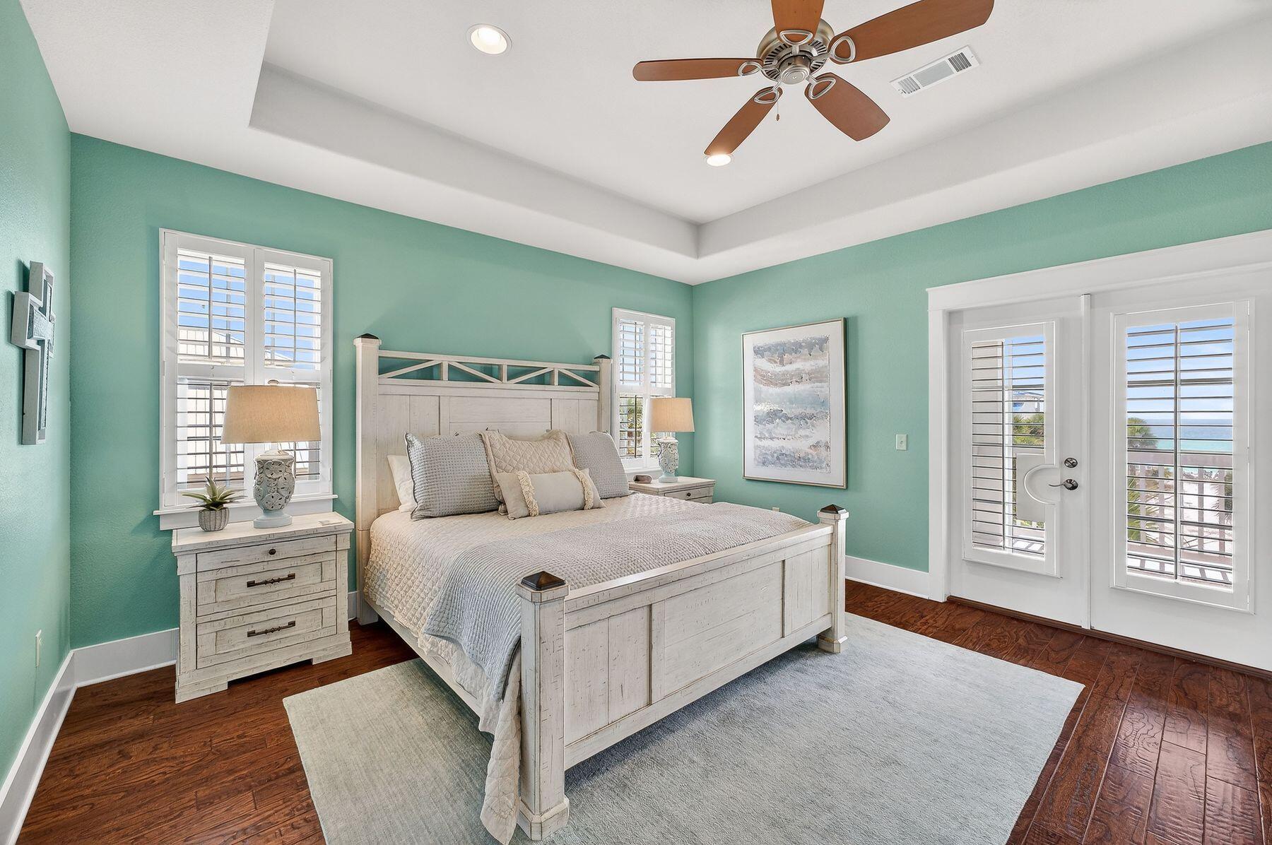 Crystal Shores - Residential