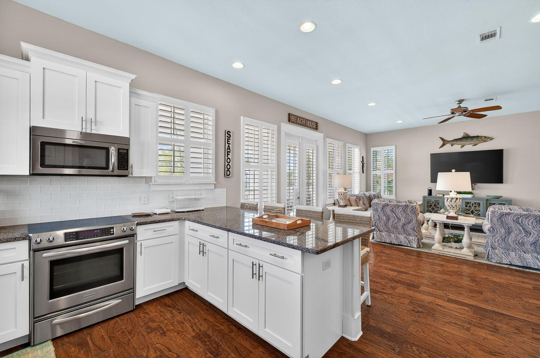 Crystal Shores - Residential