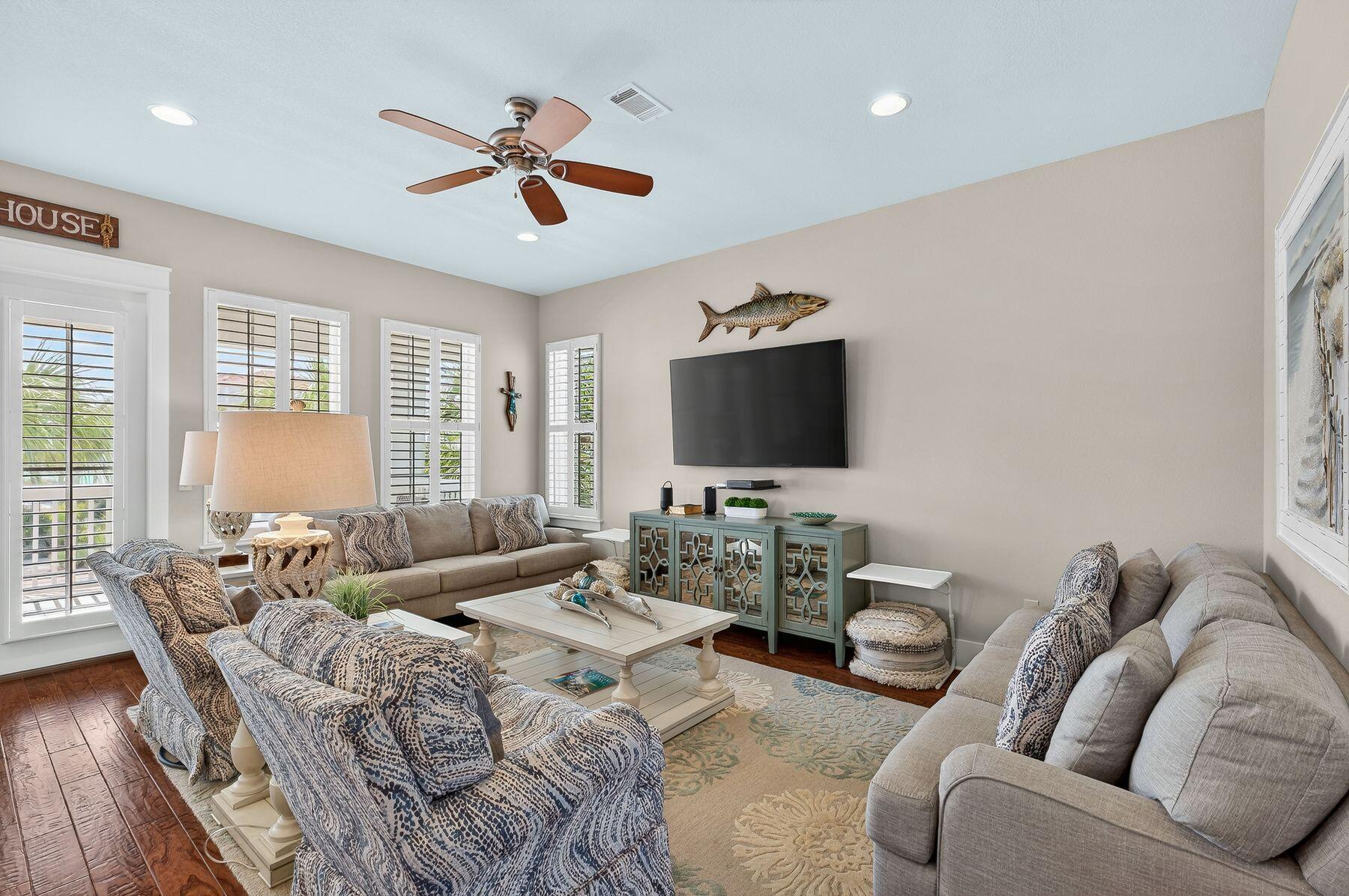 Crystal Shores - Residential