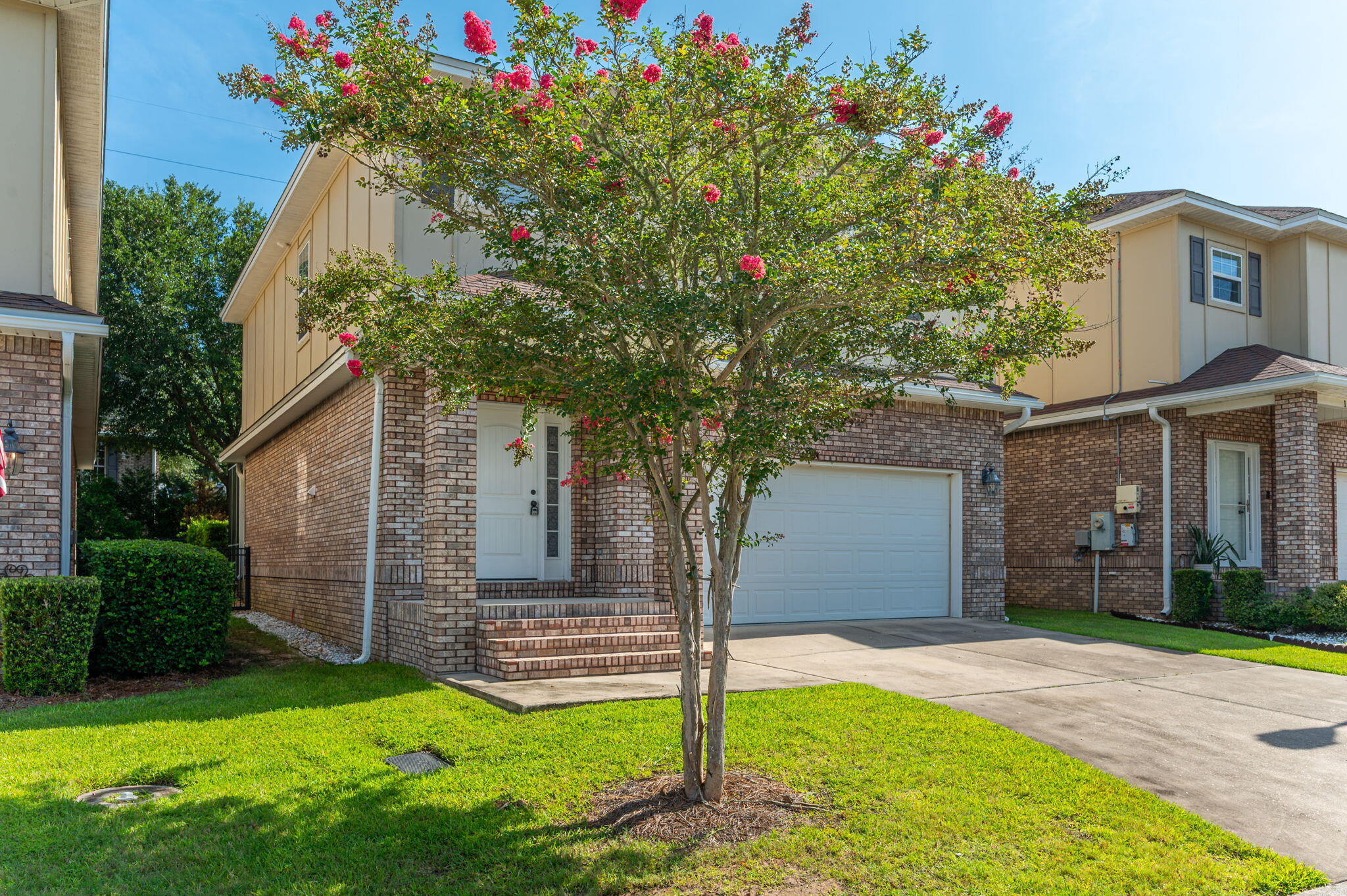 TRADITIONS AT WALTON OAKS - Residential