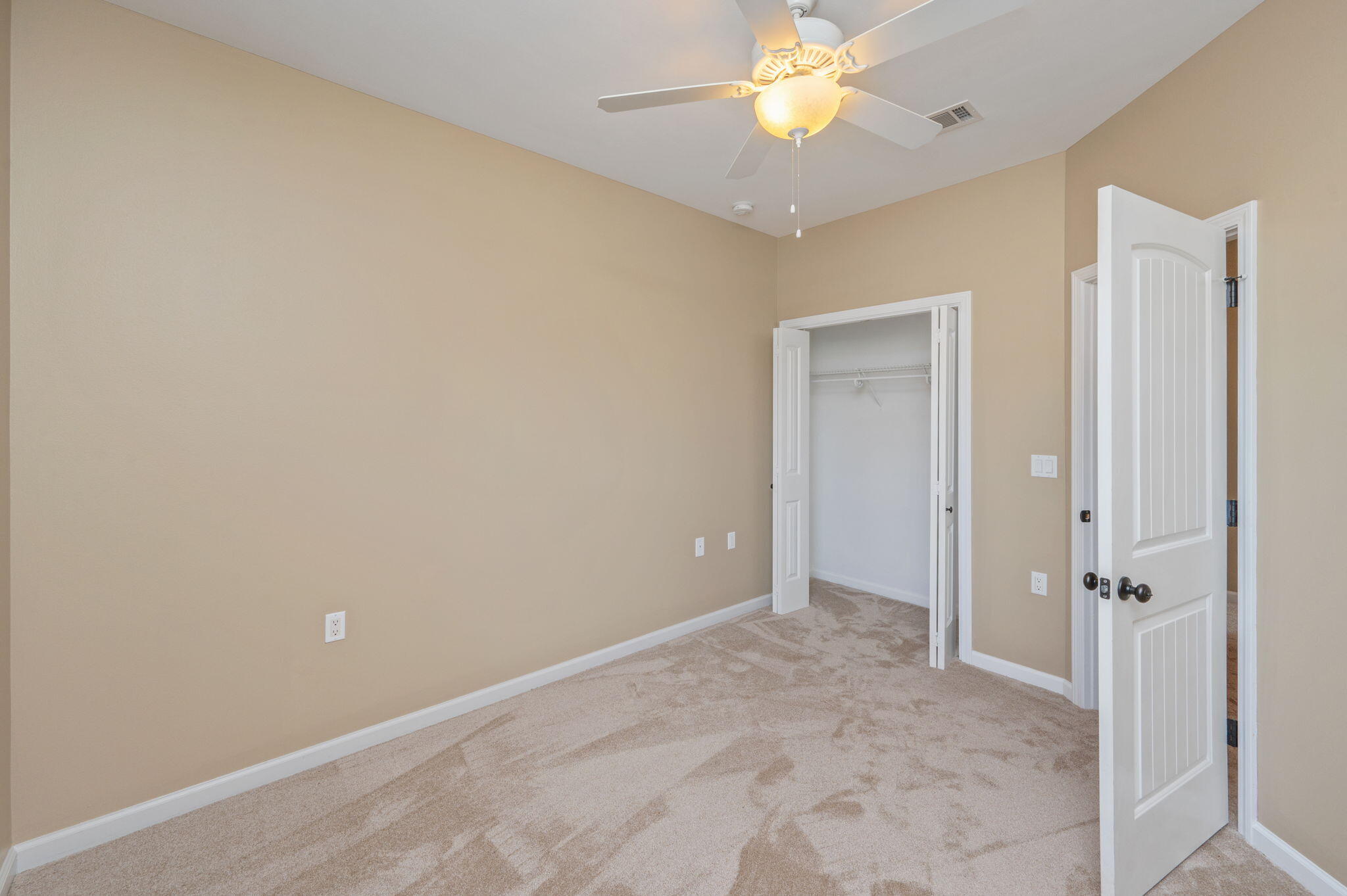 TRADITIONS AT WALTON OAKS - Residential