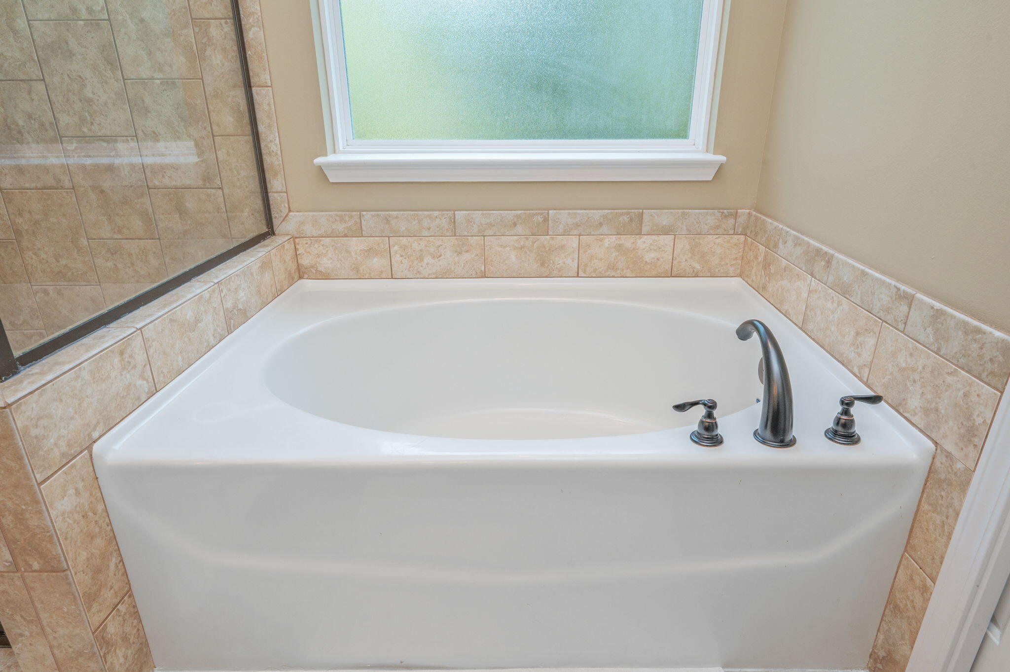 TRADITIONS AT WALTON OAKS - Residential