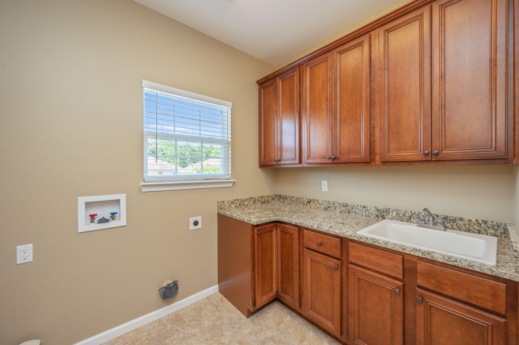 TRADITIONS AT WALTON OAKS - Residential