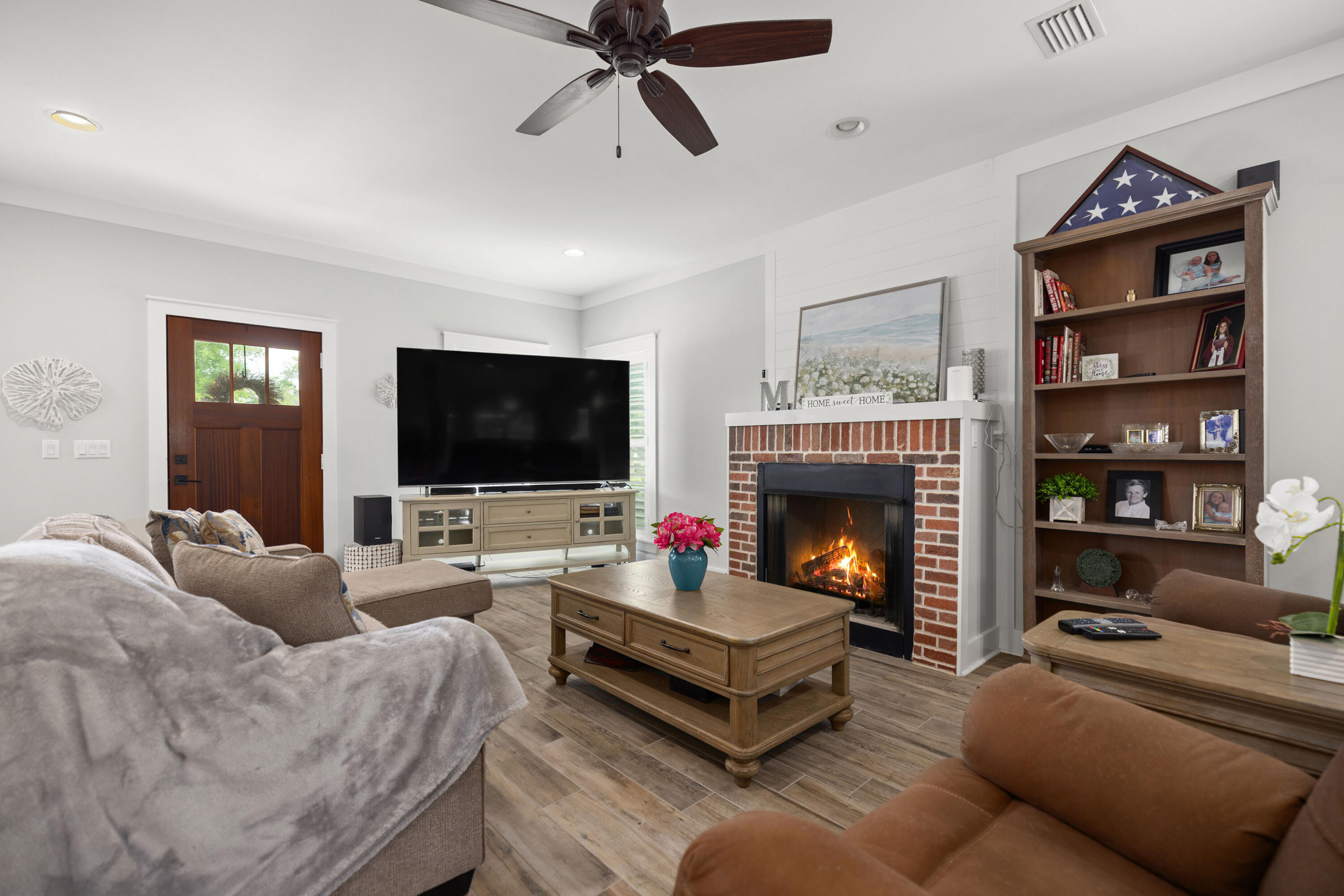 Deer Moss Creek - Residential