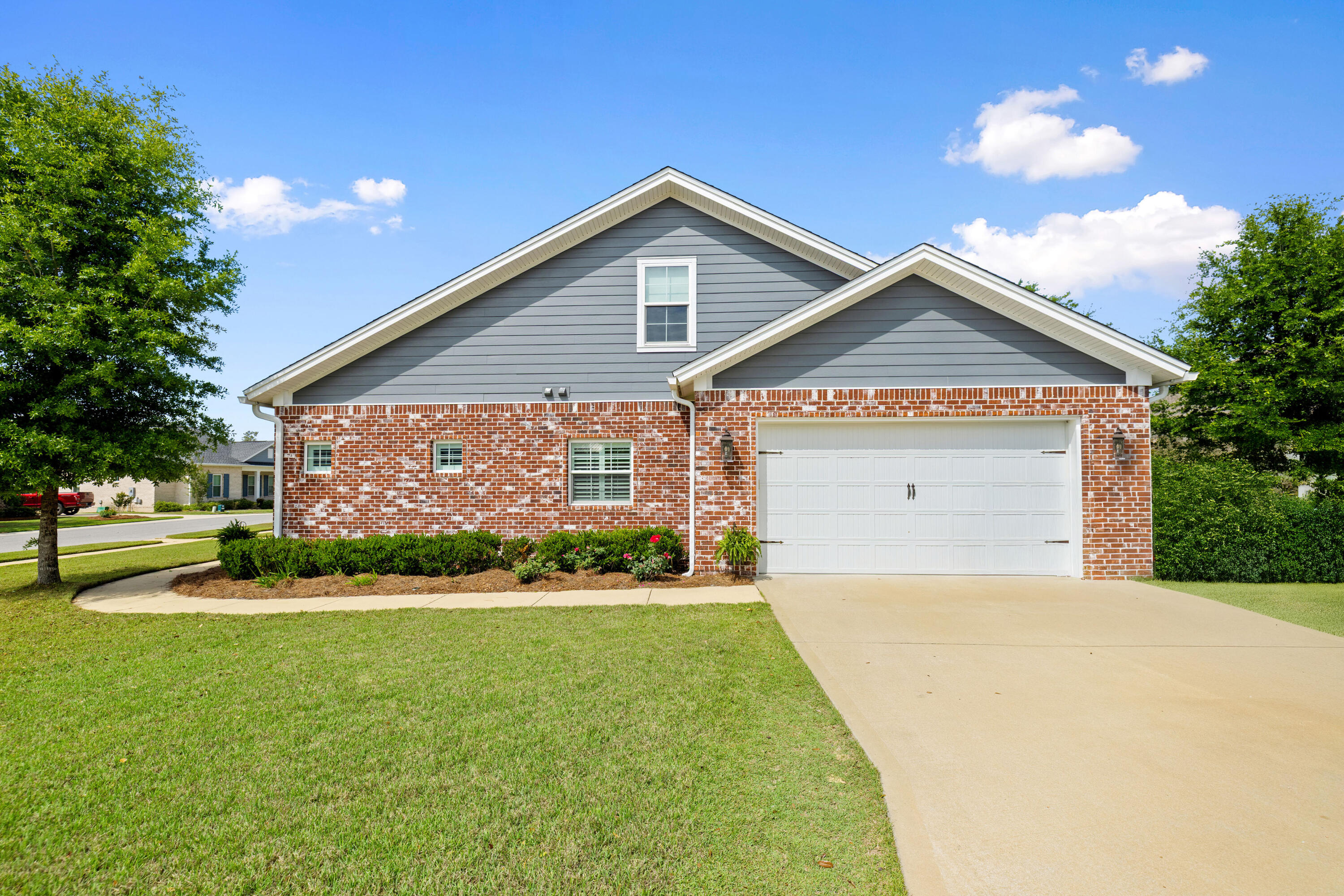 Deer Moss Creek - Residential
