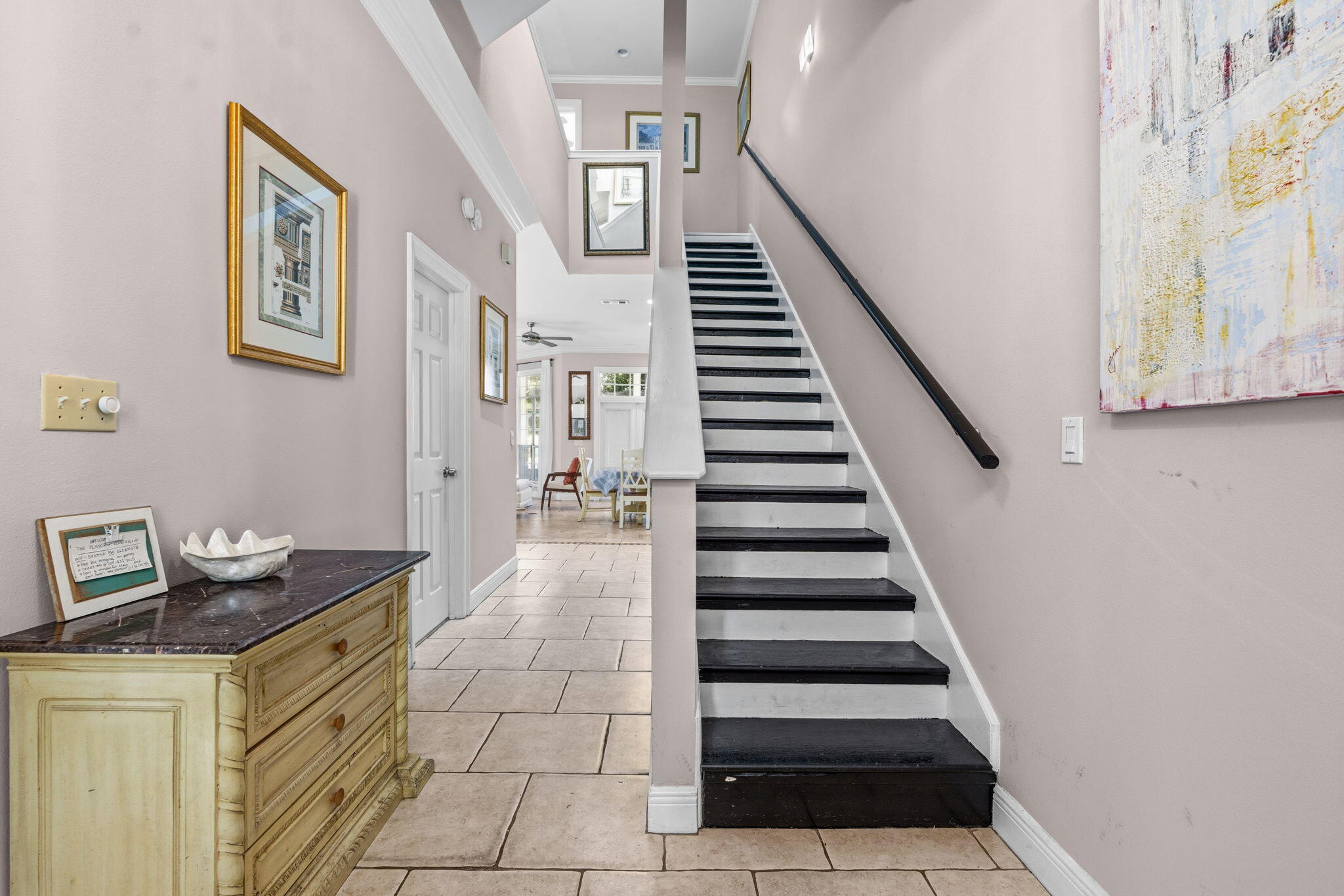 VANTAGE POINTE - Residential