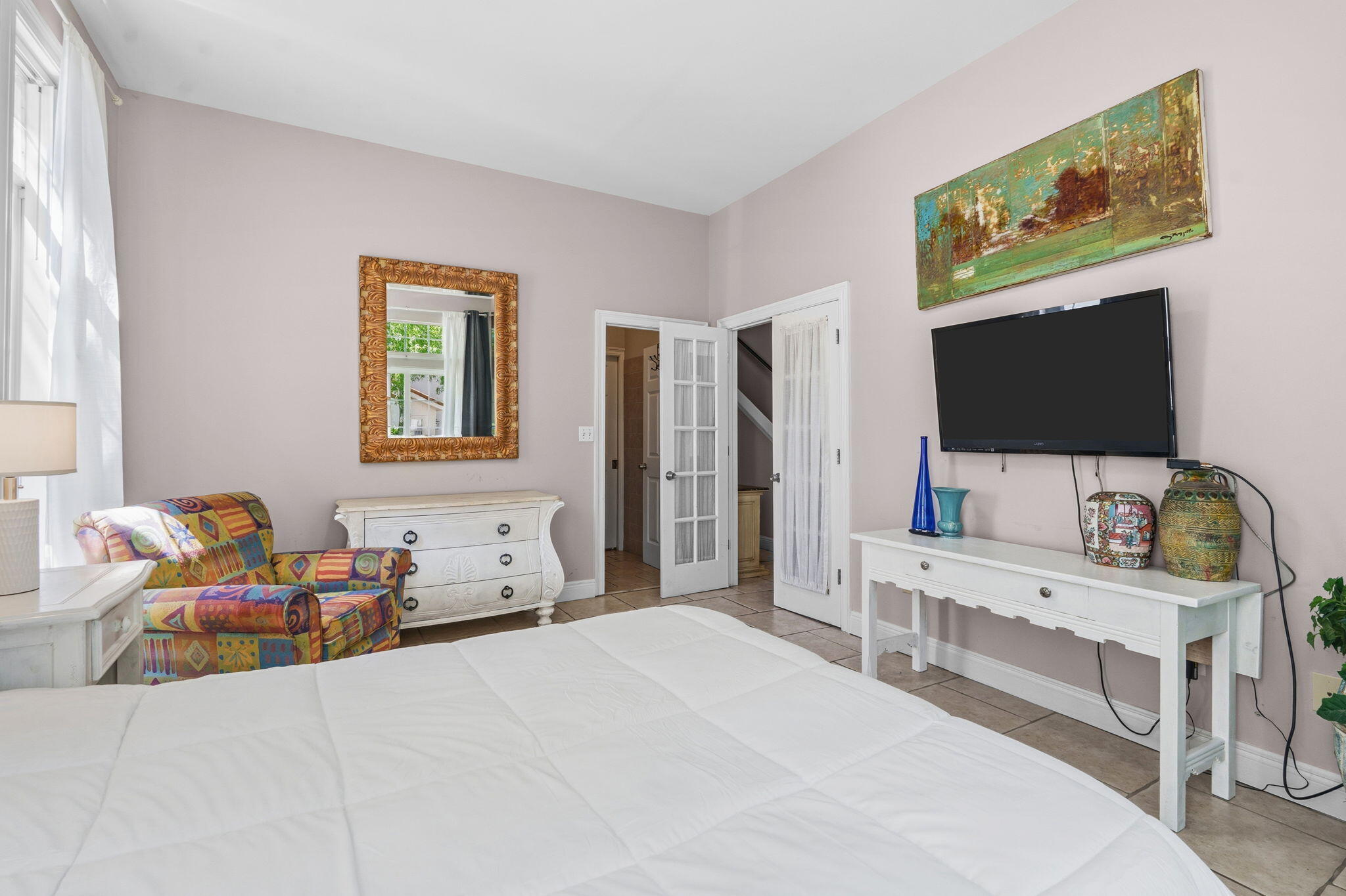 VANTAGE POINTE - Residential