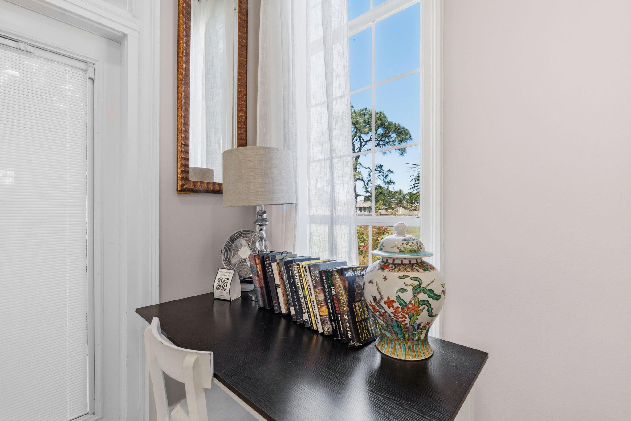 VANTAGE POINTE - Residential