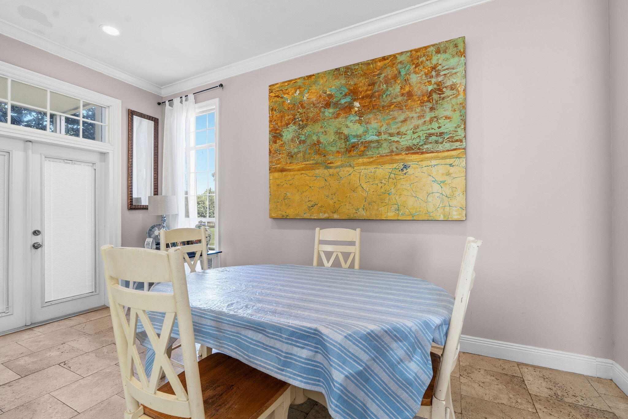 VANTAGE POINTE - Residential