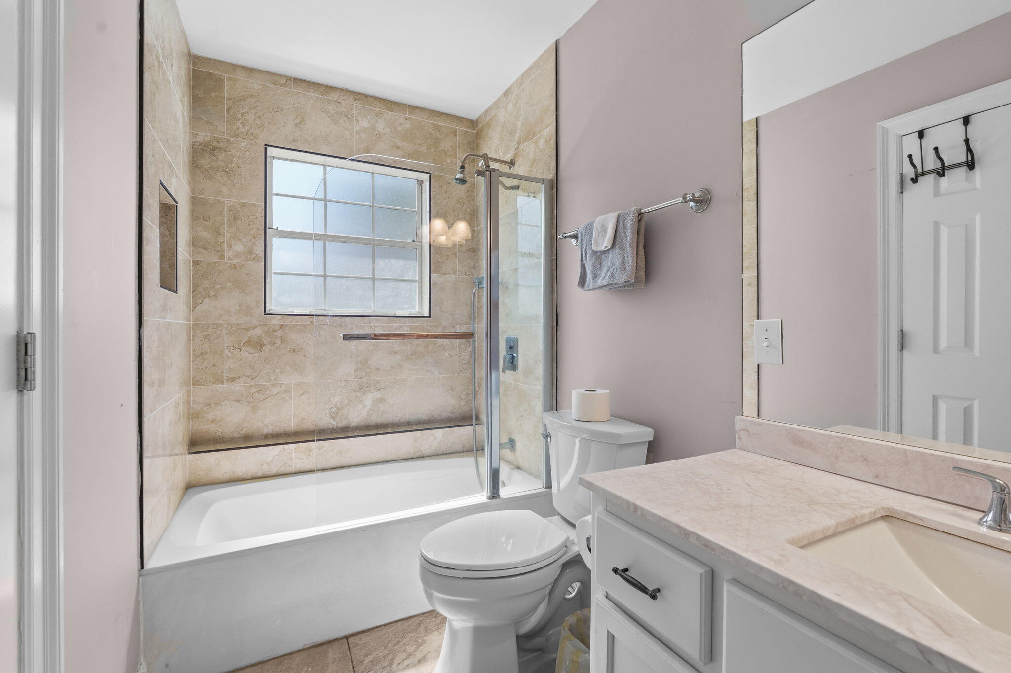 VANTAGE POINTE - Residential