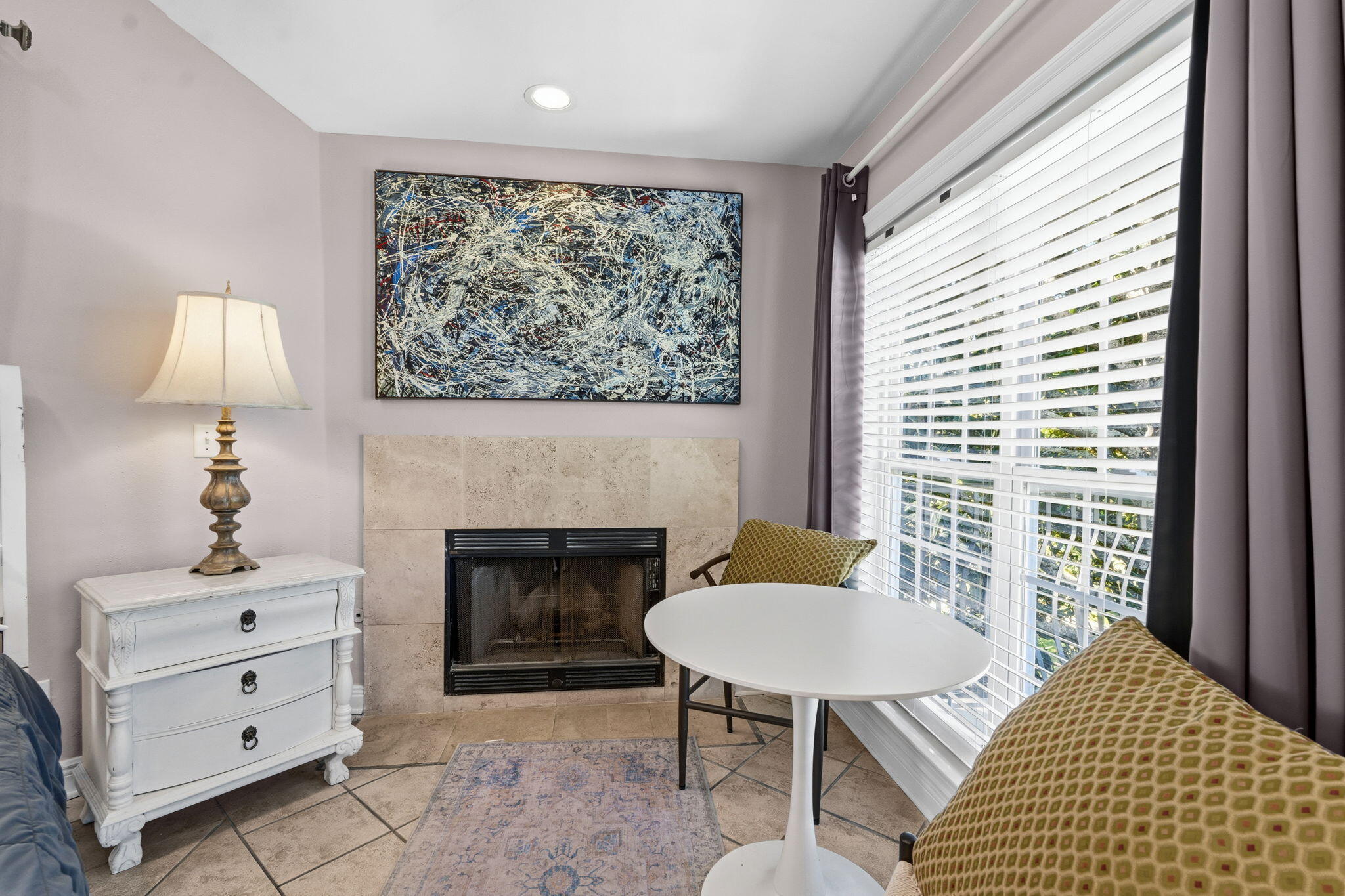 VANTAGE POINTE - Residential