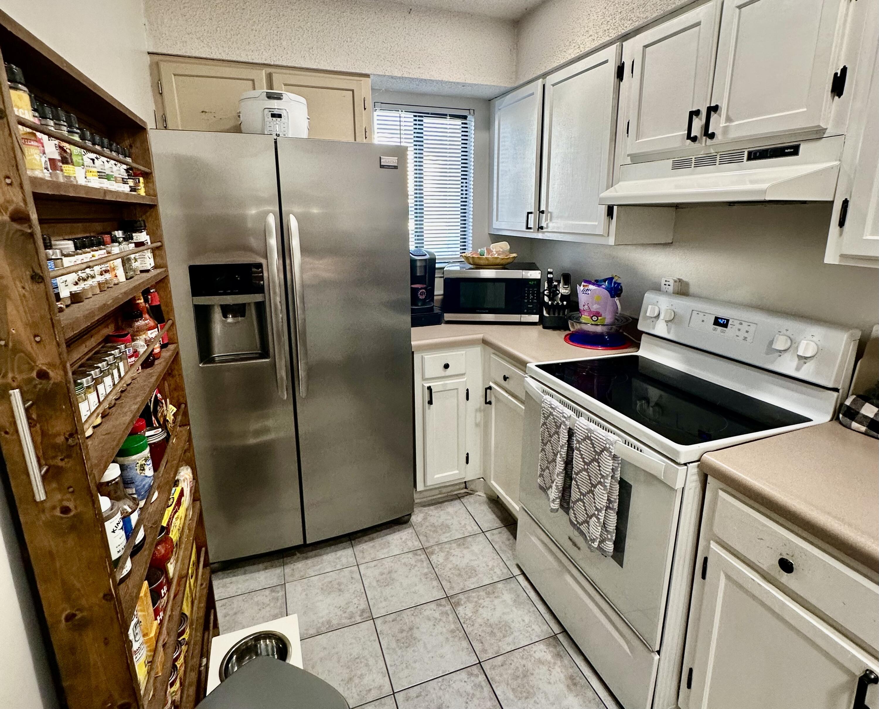 NEW WALTON VILLAGE - Residential