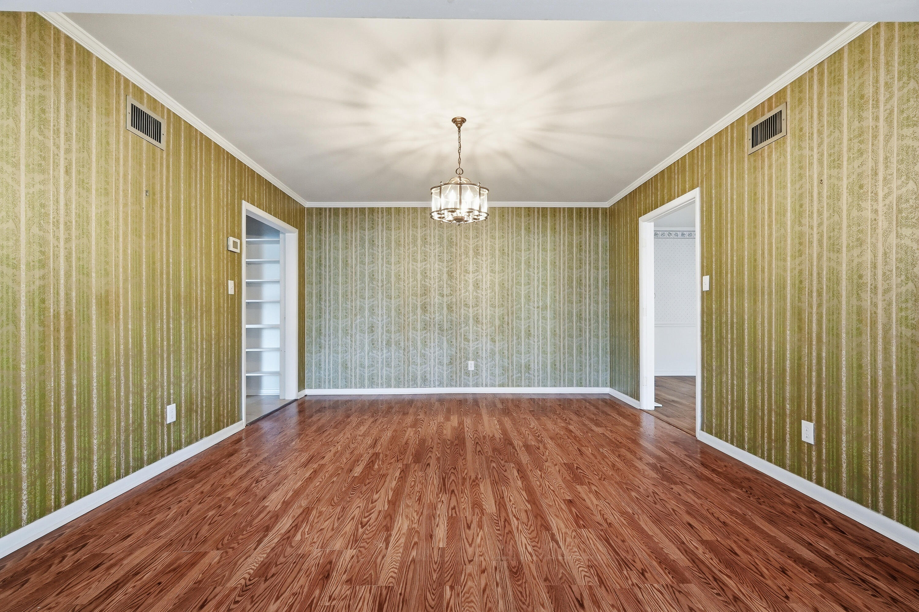 NONESUCH WAY - Residential