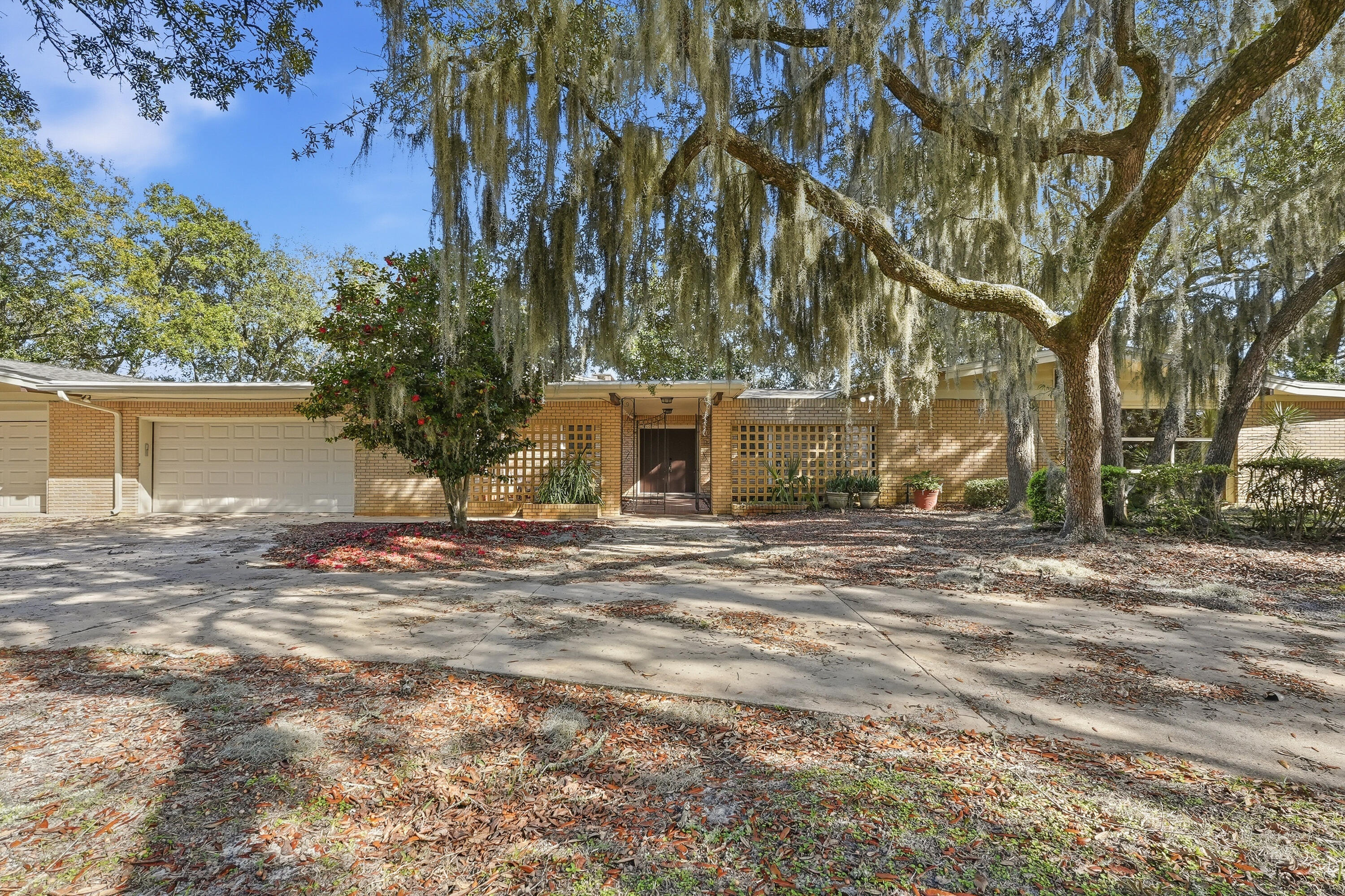 NONESUCH WAY - Residential