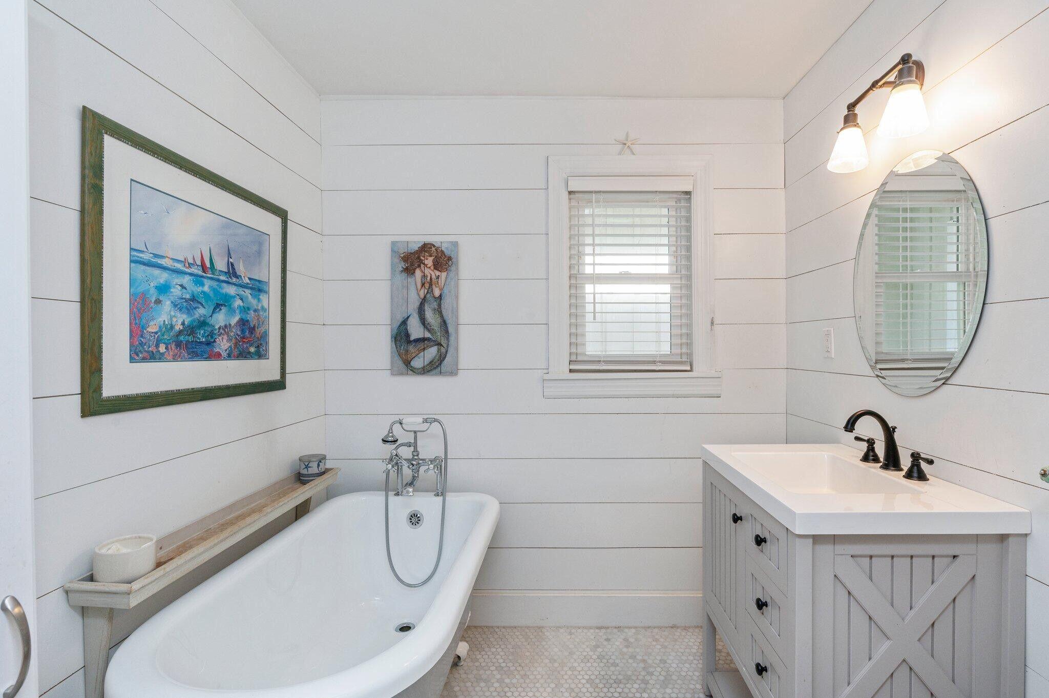 TOWN OF DEFUNIAK SPRINGS - Residential