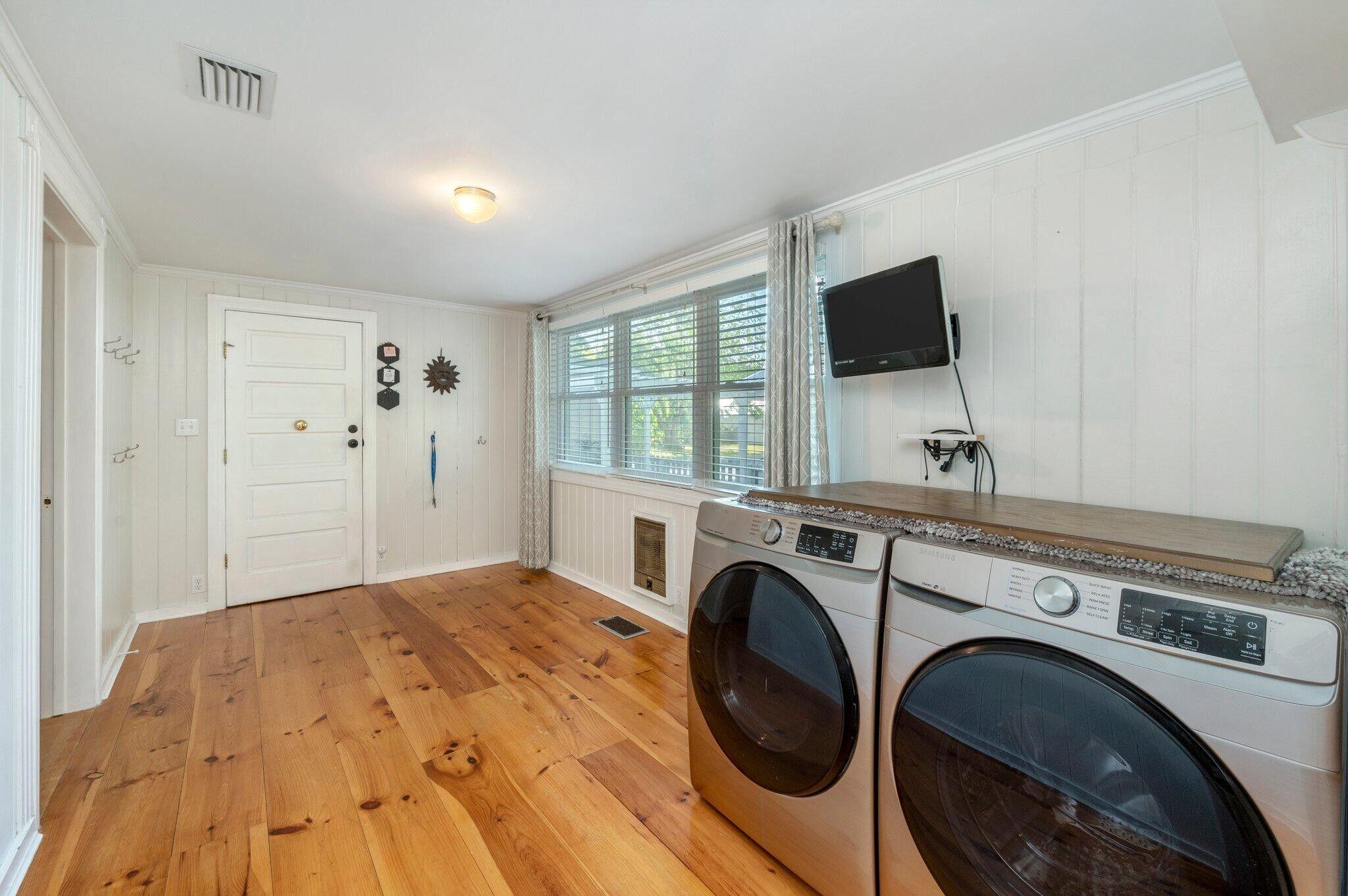 TOWN OF DEFUNIAK SPRINGS - Residential