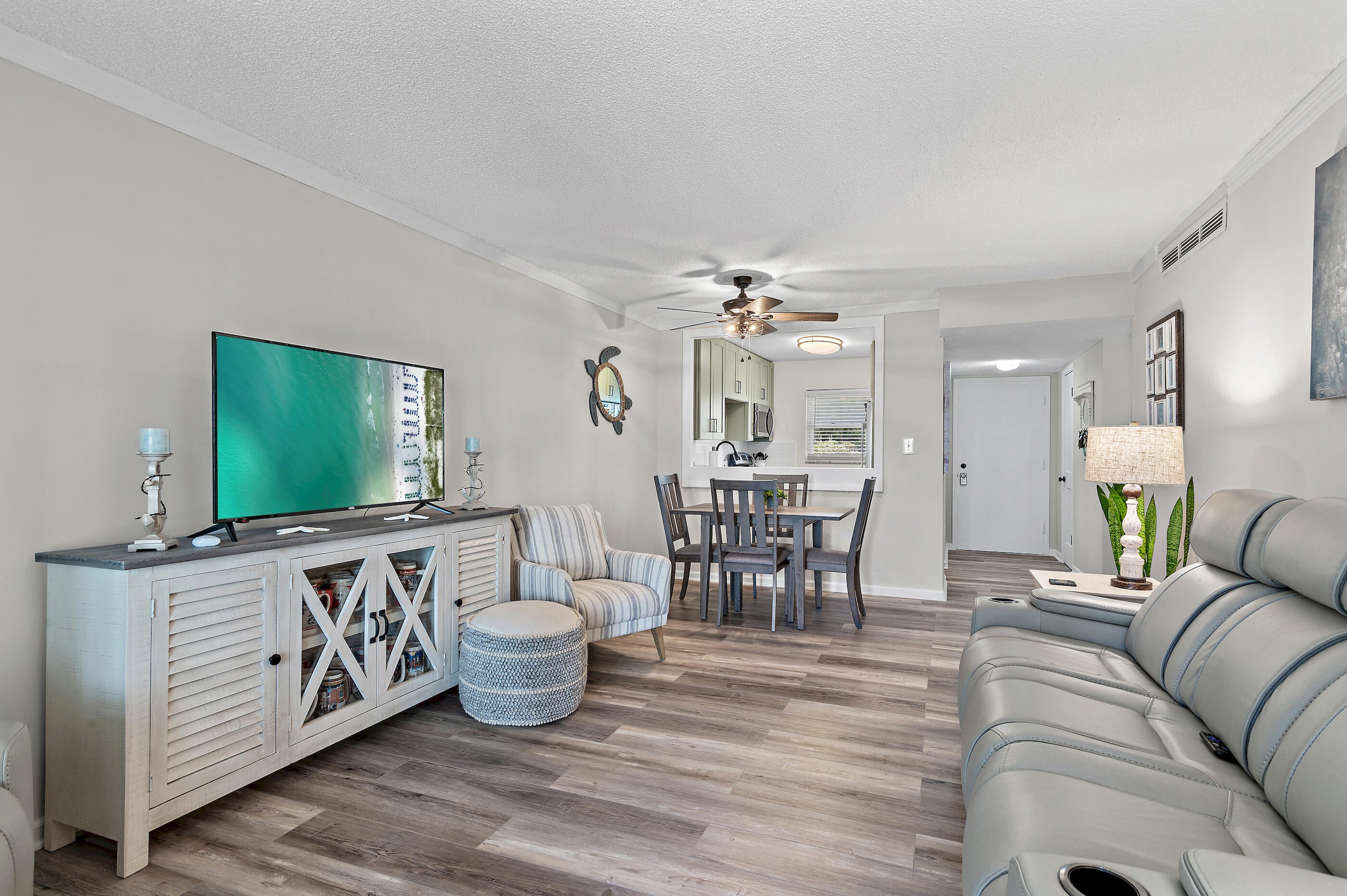 3857 Indian Trail 108