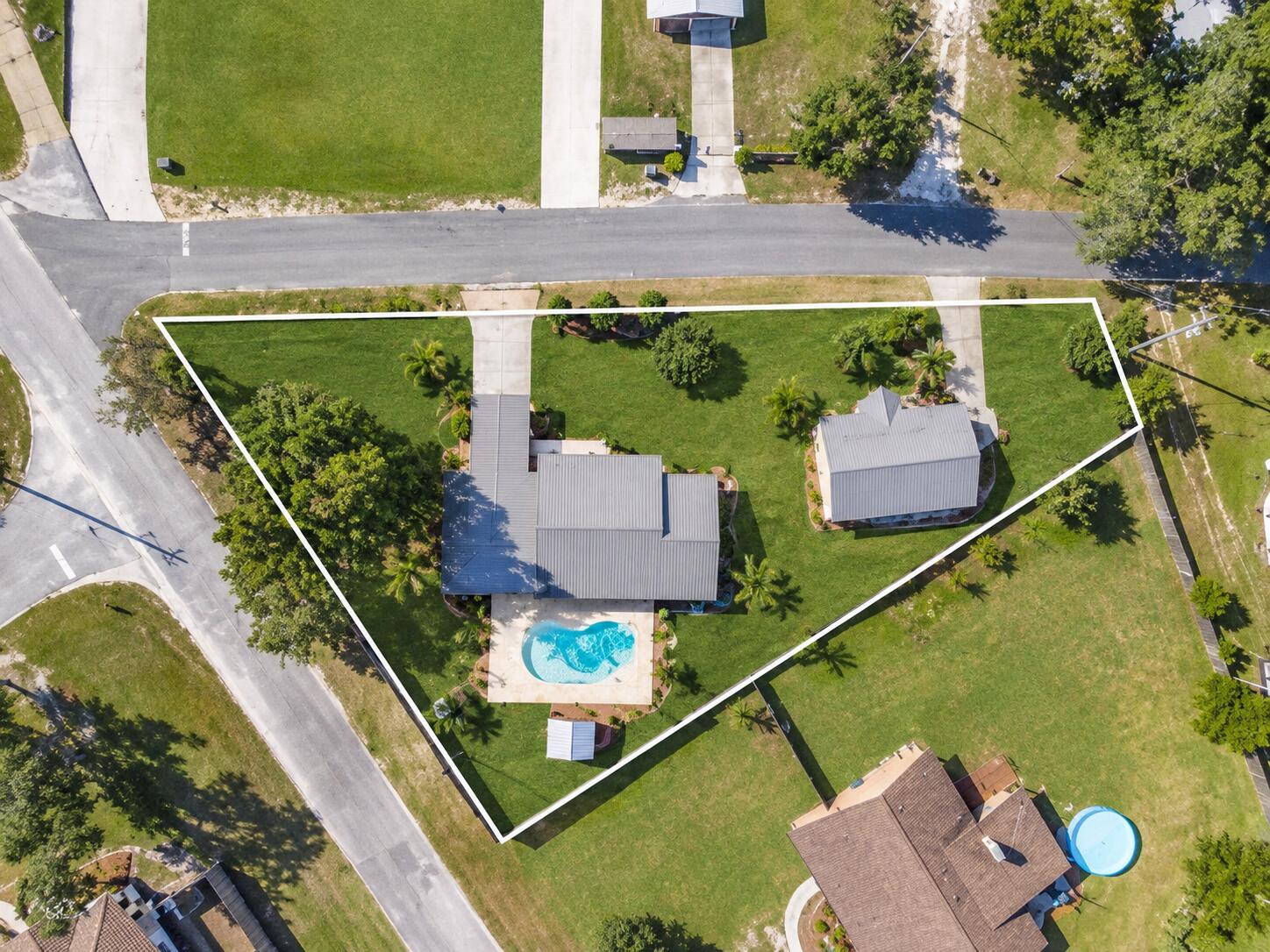 4806 High Point Drive