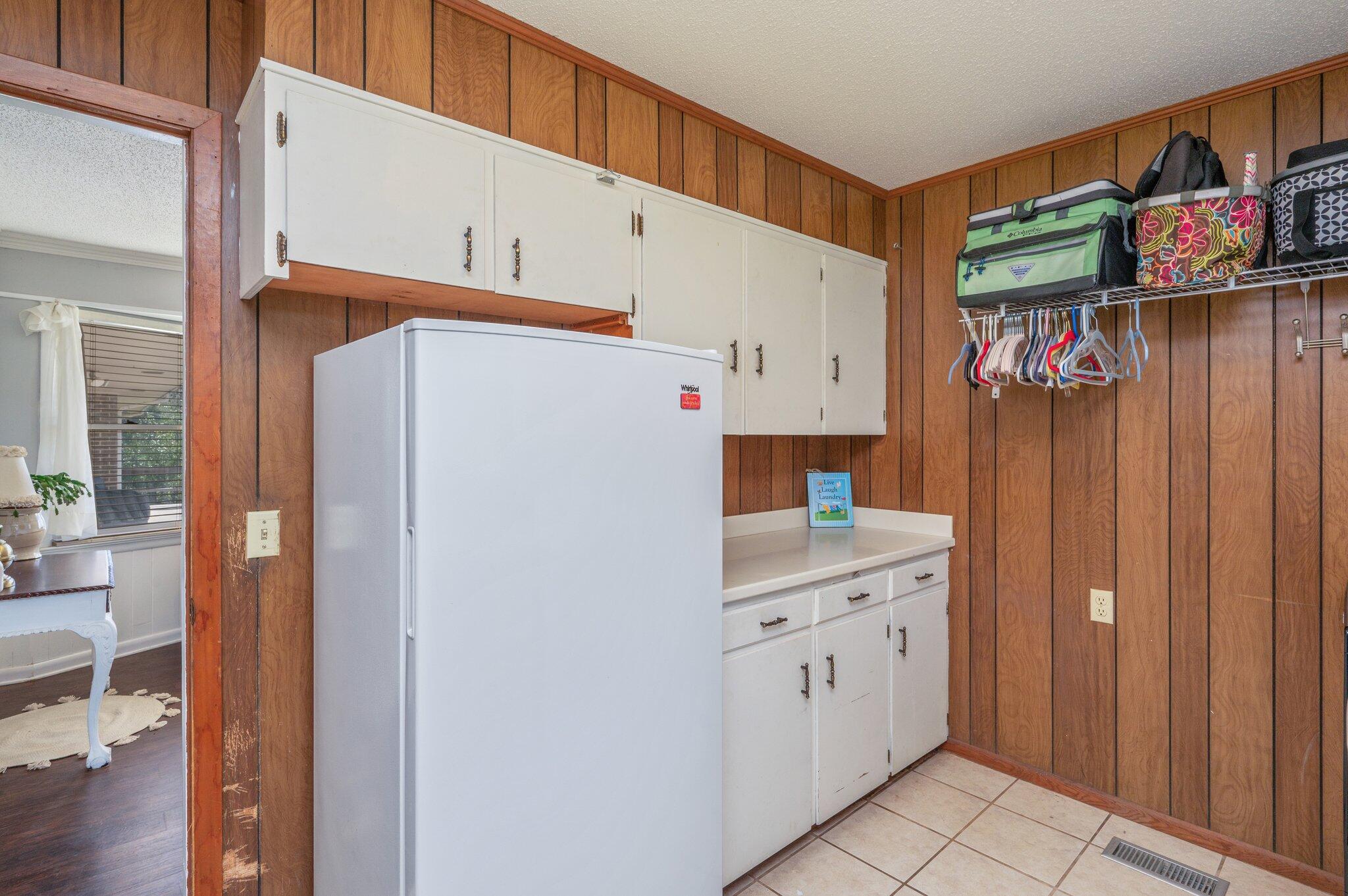 LAKEWOOD ADD - Residential